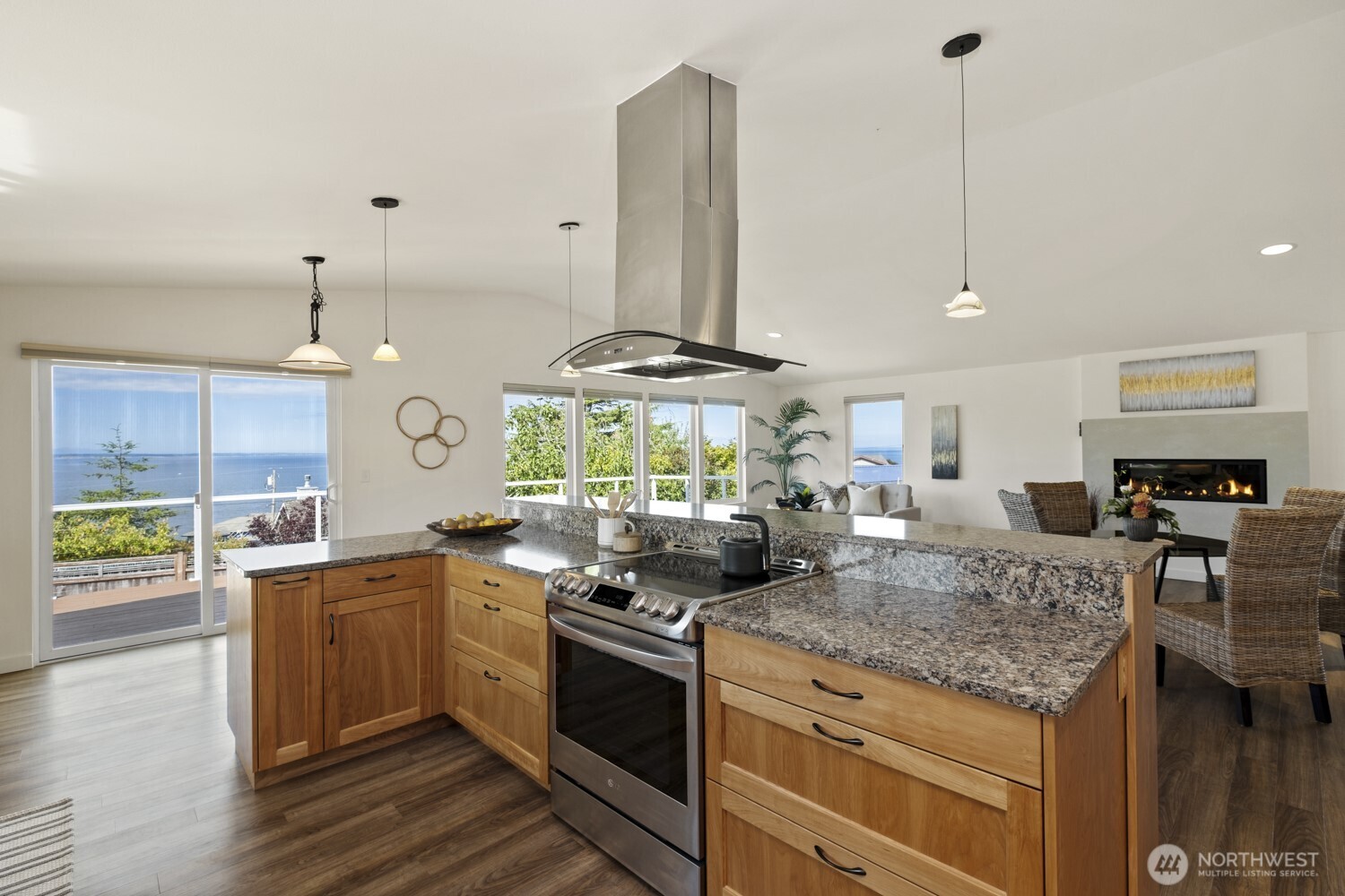 Port Townsend, Washington, 98368, United States, 2 Bedrooms Bedrooms, ,2 BathroomsBathrooms,Residential,For Sale,1925233