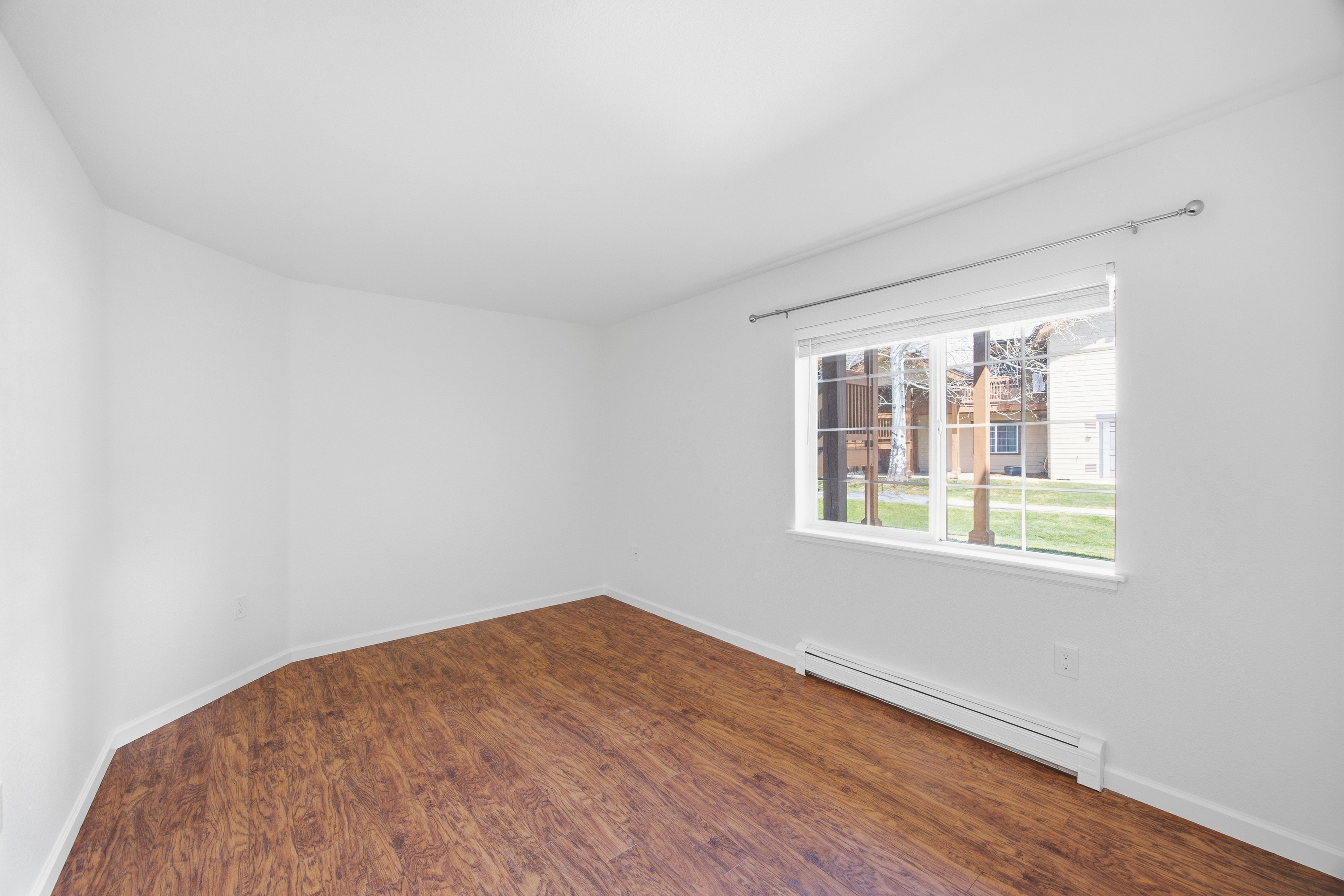  Beautifully Updated Ground-Level Condo at Brett Ranch - 物件實景