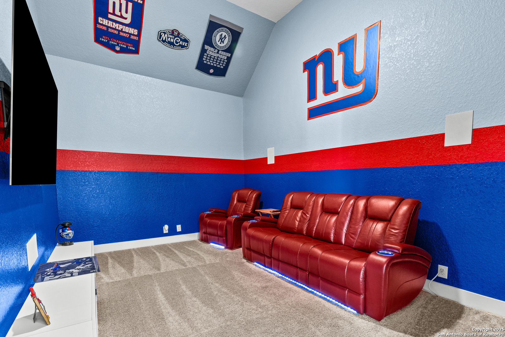 Cibolo, Texas, 78108, United States, 4 Bedrooms Bedrooms, ,4 BathroomsBathrooms,Residential,For Sale,1982073