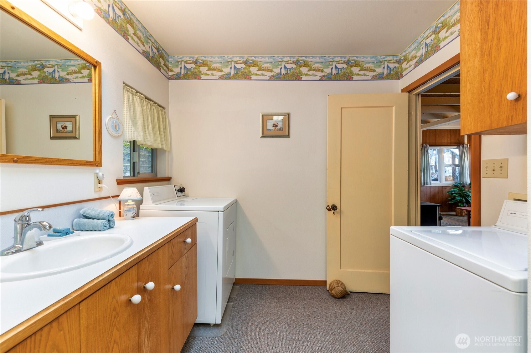 Camano Island, Washington, 98282, United States, 2 Bedrooms Bedrooms, ,Residential,For Sale,2005549