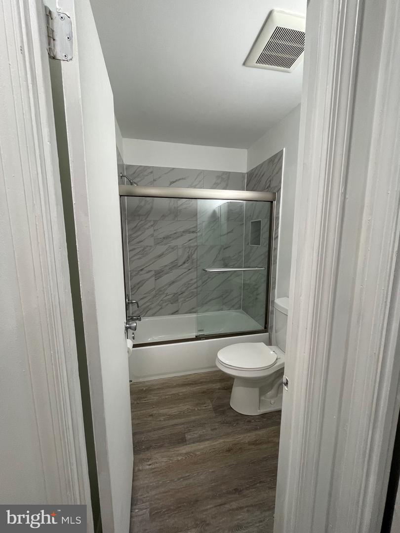 Centreville, Virginia, 20120, United States, 3 Bedrooms Bedrooms, ,2 BathroomsBathrooms,Residential,For Sale,1988924