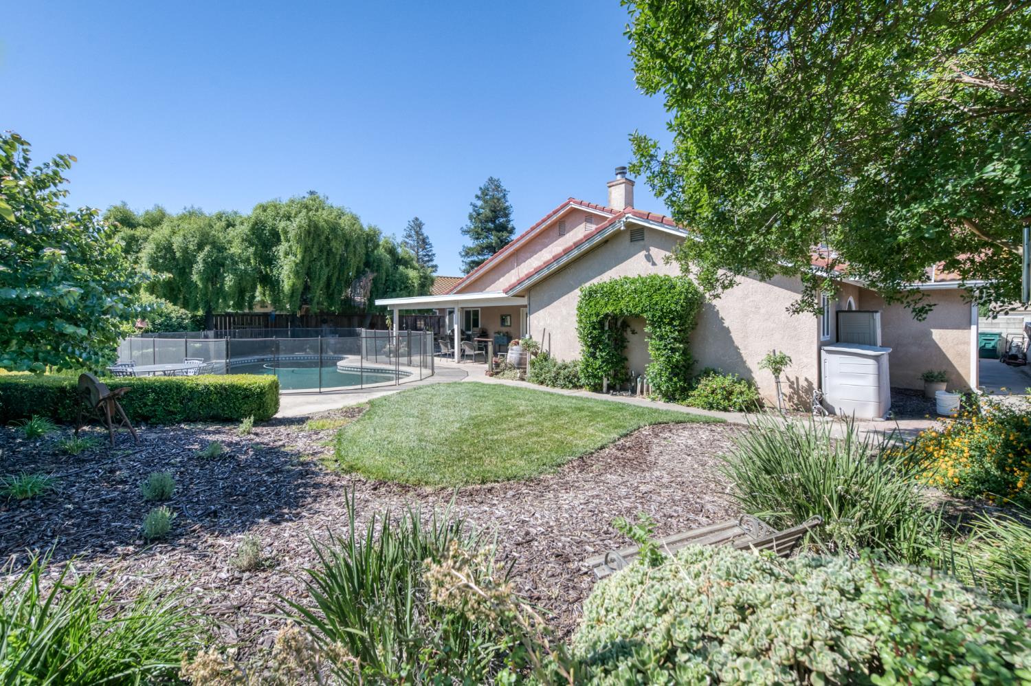 Madera, California, 93637, United States, 3 Bedrooms Bedrooms, ,3 BathroomsBathrooms,Residential,For Sale,2049014