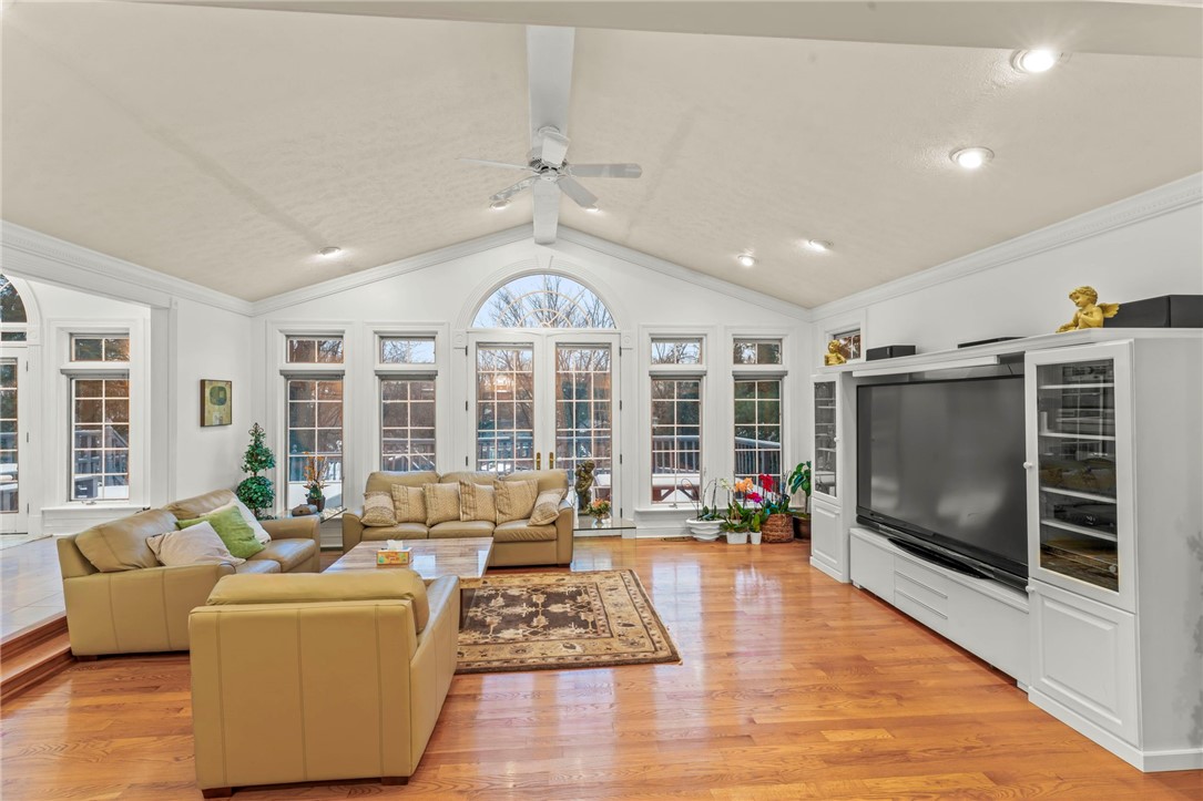 Mcmurray, Pennsylvania, 15317, United States, 4 Bedrooms Bedrooms, ,4 BathroomsBathrooms,Residential,For Sale,2005499