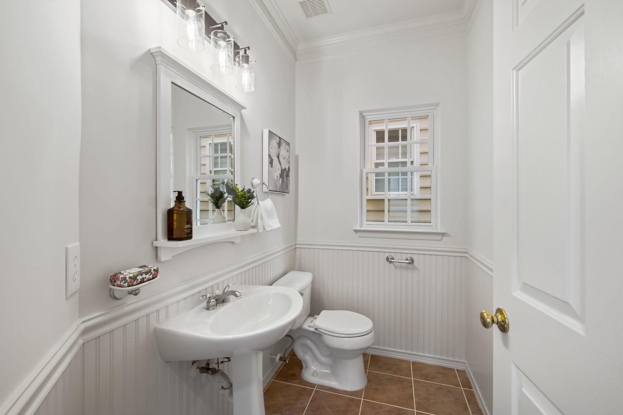  845 Lake Varuna Drive, Gaithersburg, MD, 20878 - 物件實景