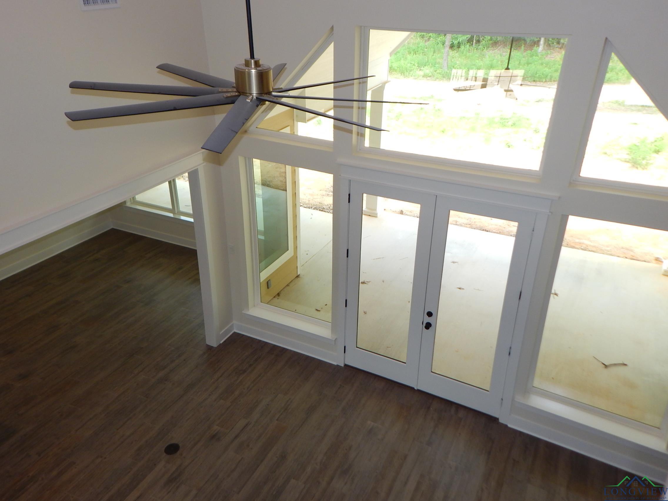 Gilmer, Texas, 75645, United States, 5 Bedrooms Bedrooms, ,3 BathroomsBathrooms,Residential,For Sale,1758754