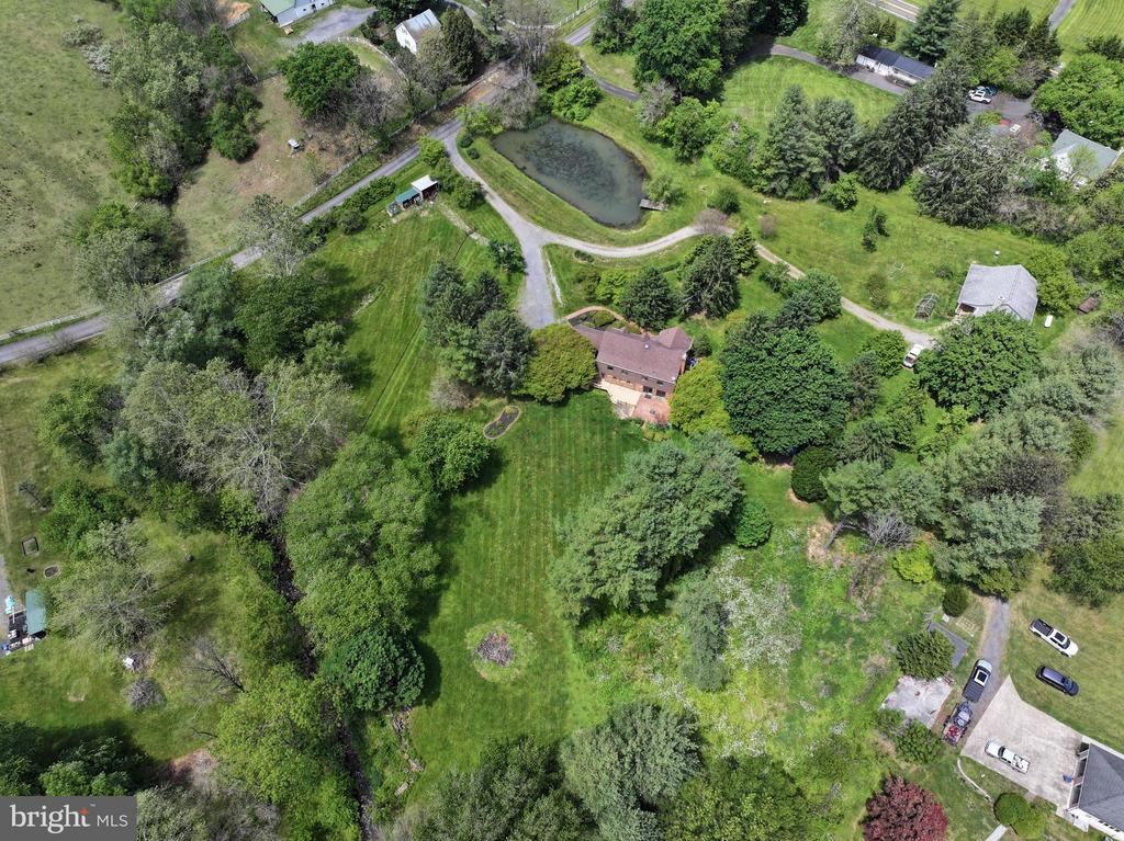 Linden, Virginia, 22642, United States, 5 Bedrooms Bedrooms, ,4 BathroomsBathrooms,Residential,For Sale,2037897