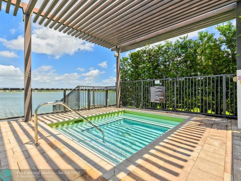 Miami Lakes, Florida, 33018, United States, 3 Bedrooms Bedrooms, ,3 BathroomsBathrooms,Residential,For Sale,1918838