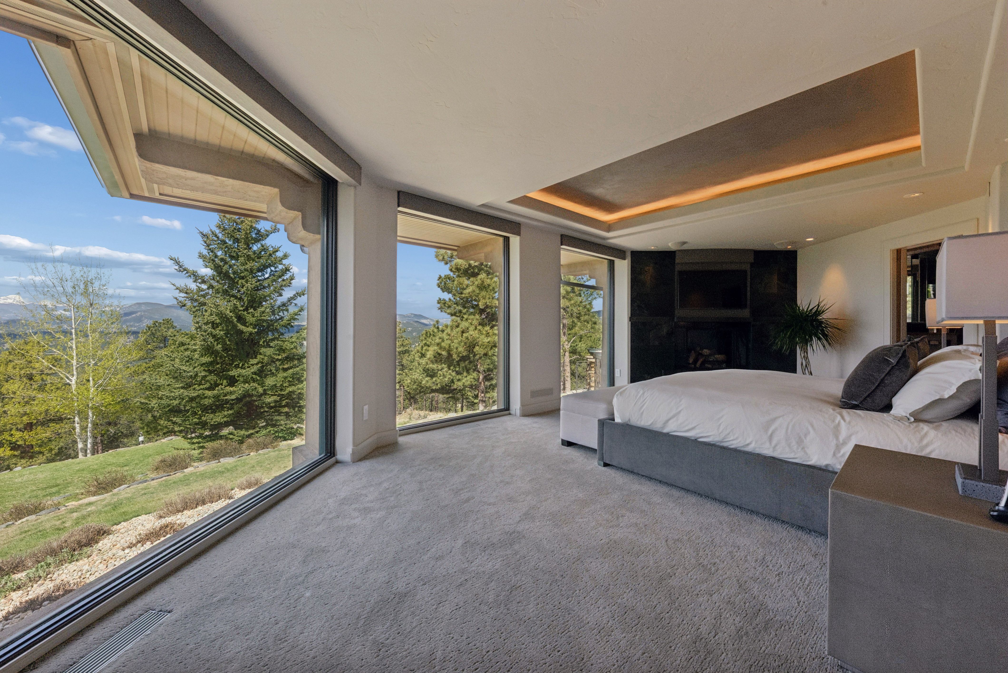  Premium Location with Unobstructed Front Range Views - 物件實景