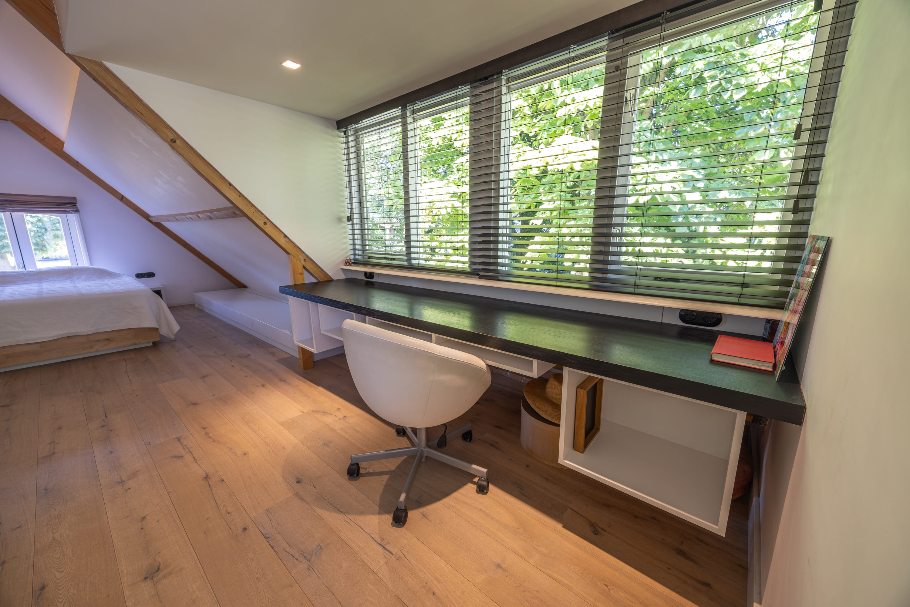  Idyllic living on the Amstel, with a characterful winter house and summer house - 物件實景