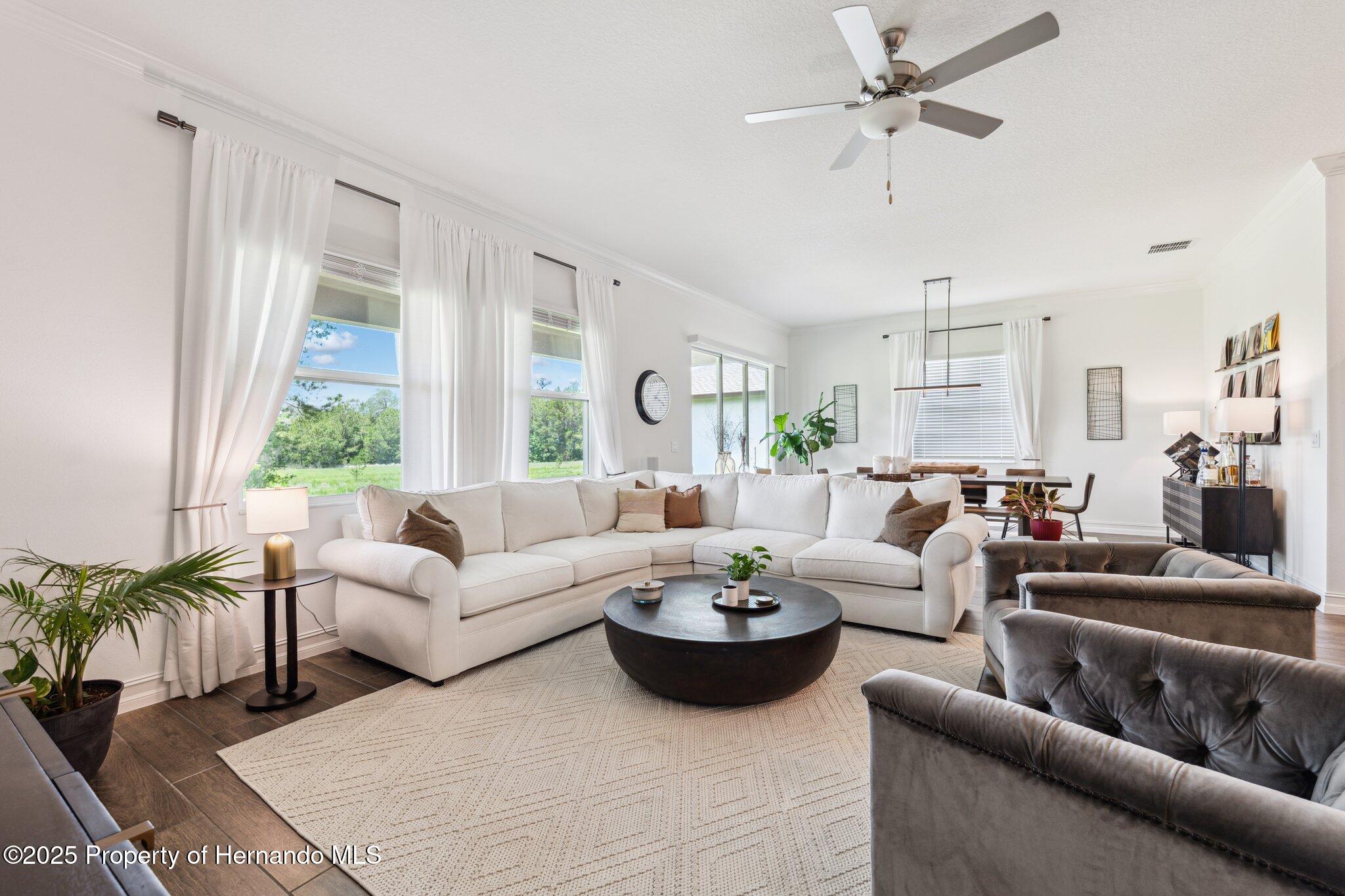 Brooksville, Florida, 34601, United States, 2 Bedrooms Bedrooms, ,3 BathroomsBathrooms,Residential,For Sale,1975908