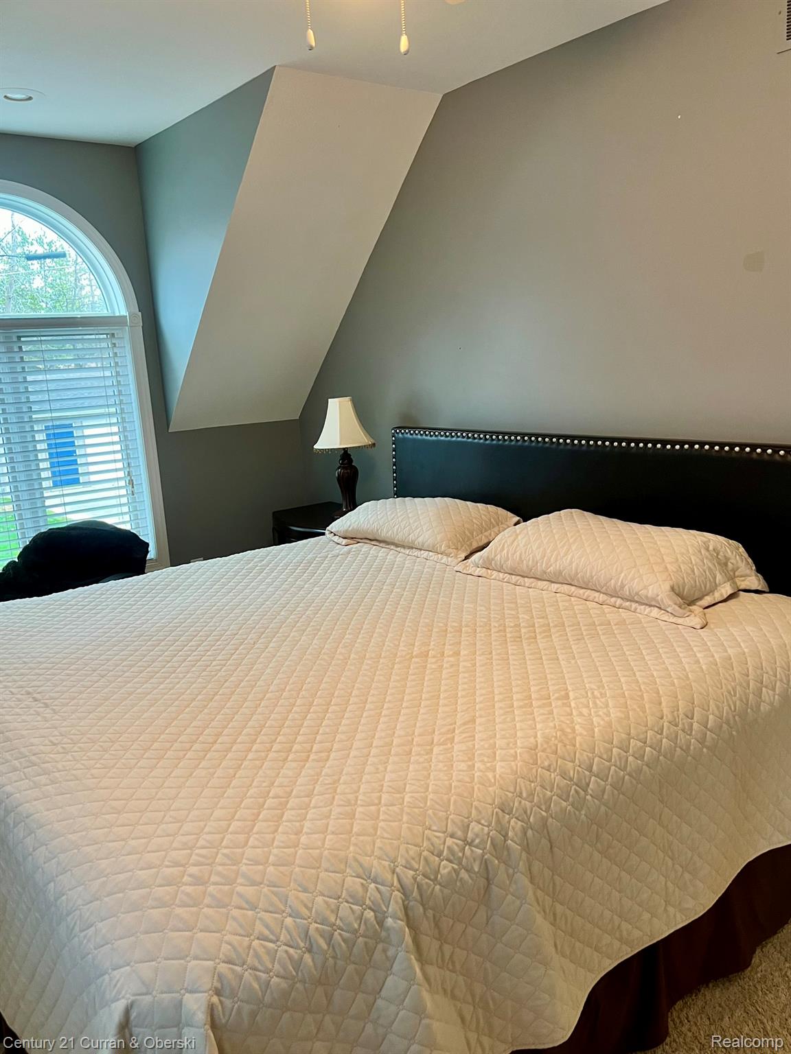 Jackson, Michigan, 49201, United States, 3 Bedrooms Bedrooms, ,3 BathroomsBathrooms,Residential,For Sale,1981223