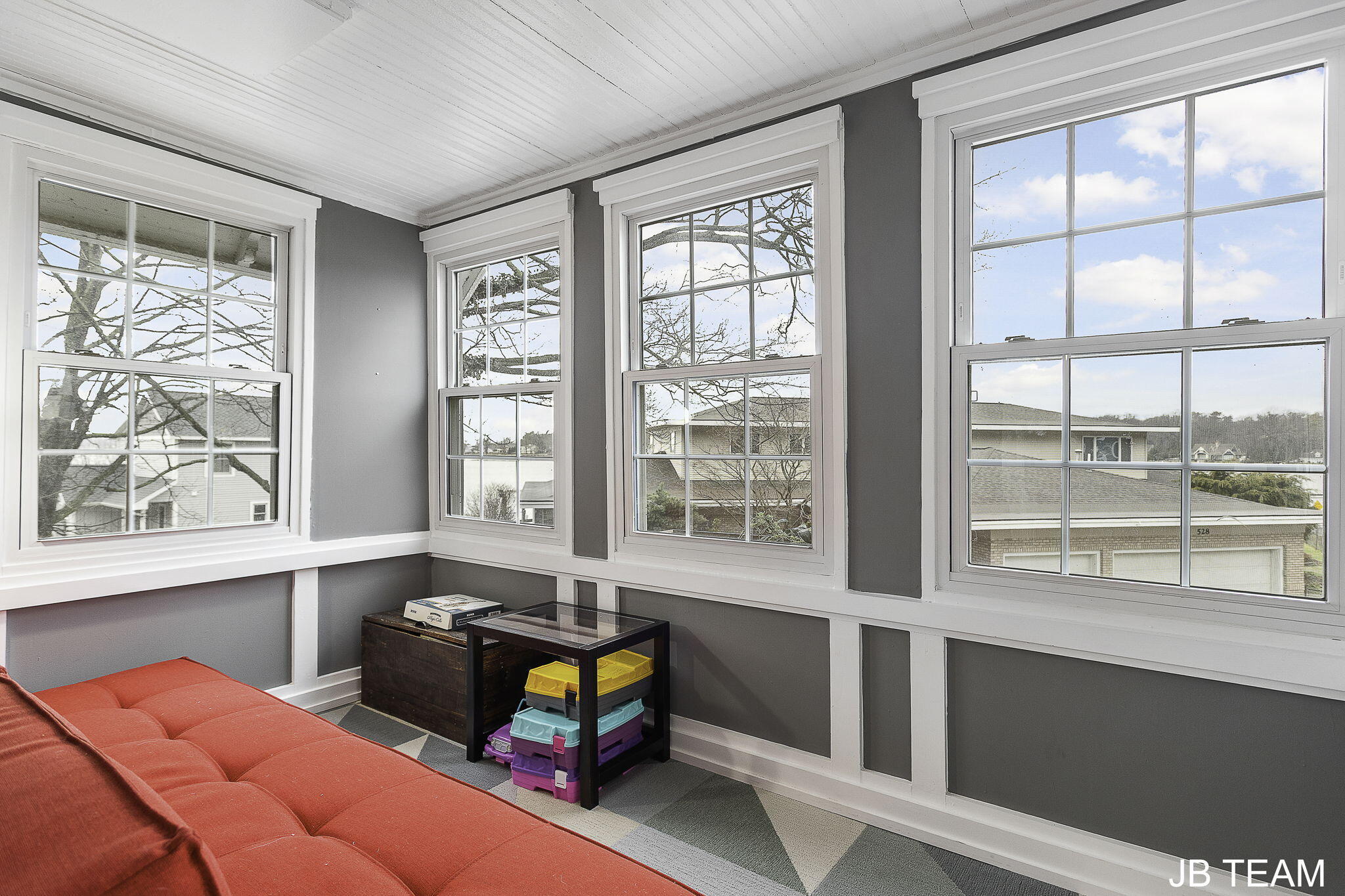 Holland, Michigan, 49423, United States, 3 Bedrooms Bedrooms, ,2 BathroomsBathrooms,Residential,For Sale,1827568