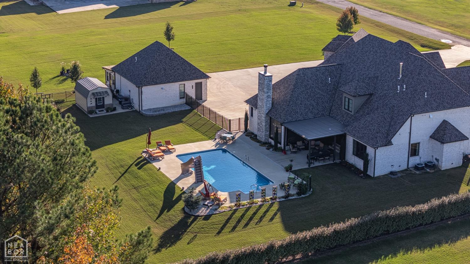 Jonesboro, Arkansas, 72405, United States, 5 Bedrooms Bedrooms, ,5 BathroomsBathrooms,Residential,For Sale,1983308