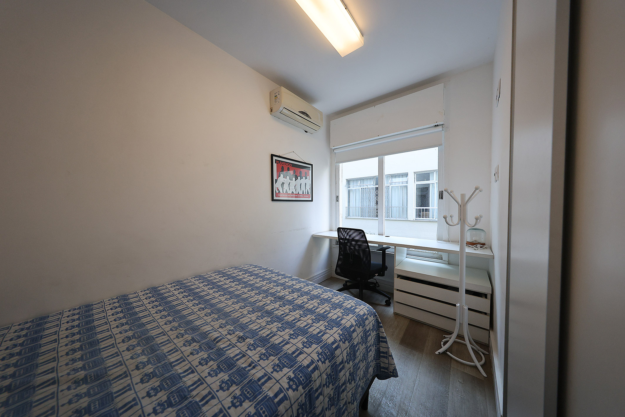  Apartment with a Flexible Floor Plan One Block from the Beach in Ipanema - 物件實景