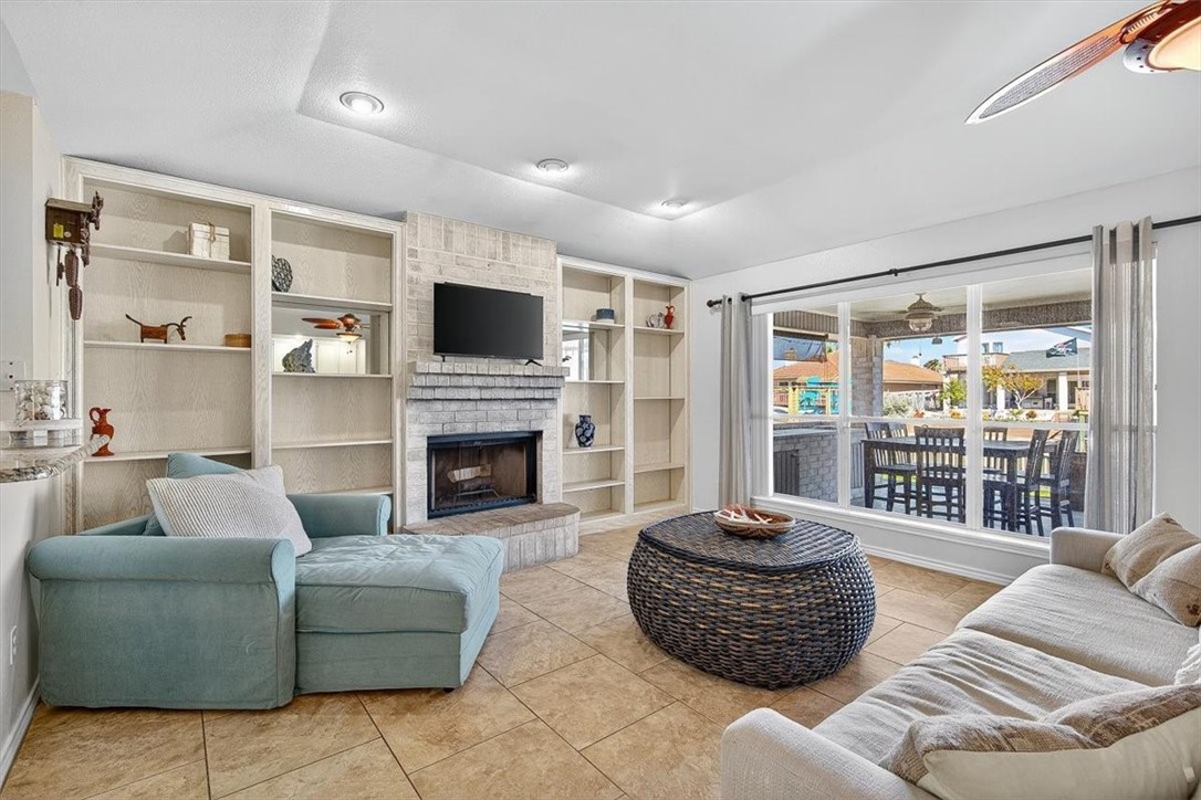 Corpus Christi, Texas, 78418, United States, 3 Bedrooms Bedrooms, ,2 BathroomsBathrooms,Residential,For Sale,1997233