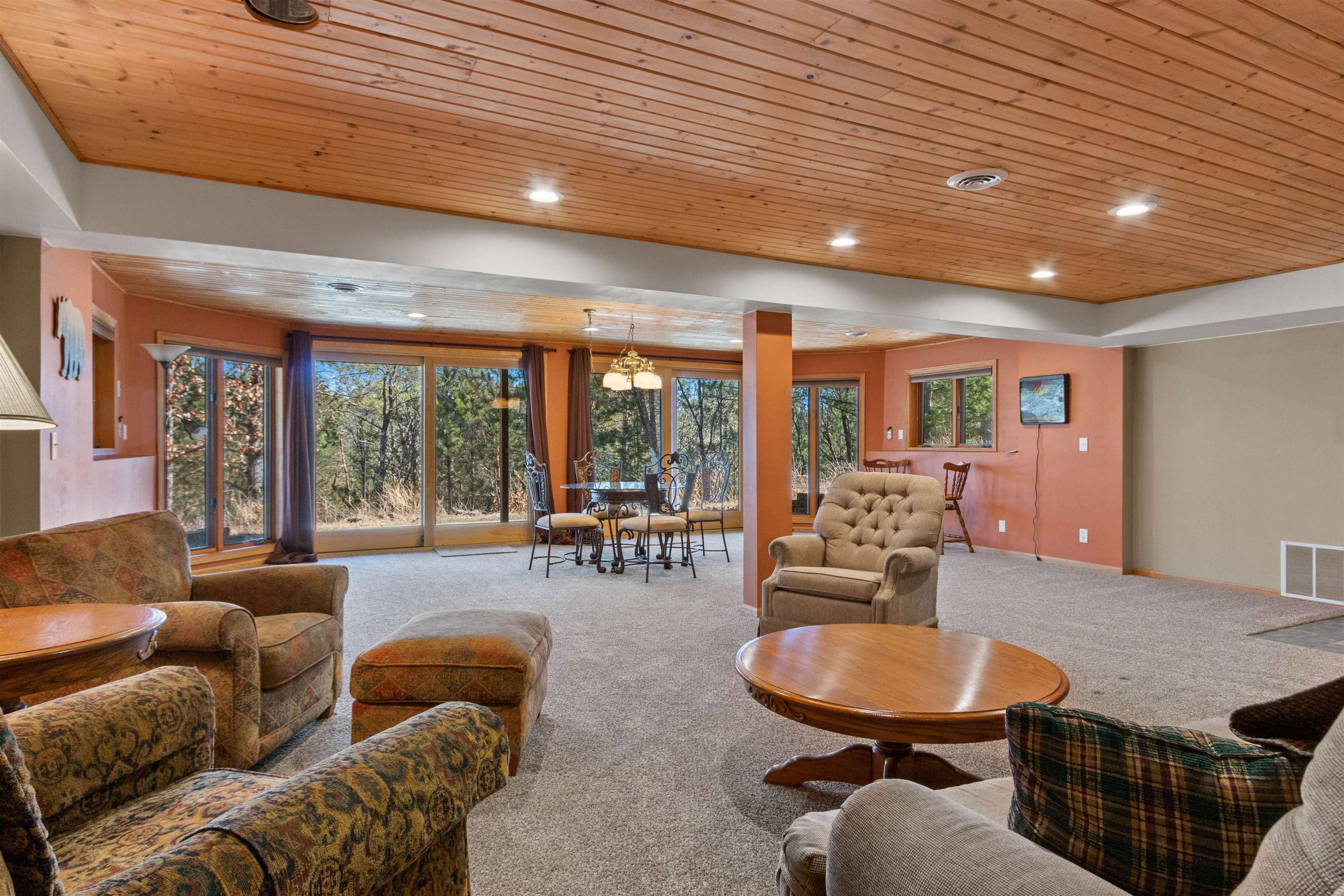 HANCOCK, Wisconsin, 54943, United States, 4 Bedrooms Bedrooms, ,3 BathroomsBathrooms,Residential,For Sale,1805423