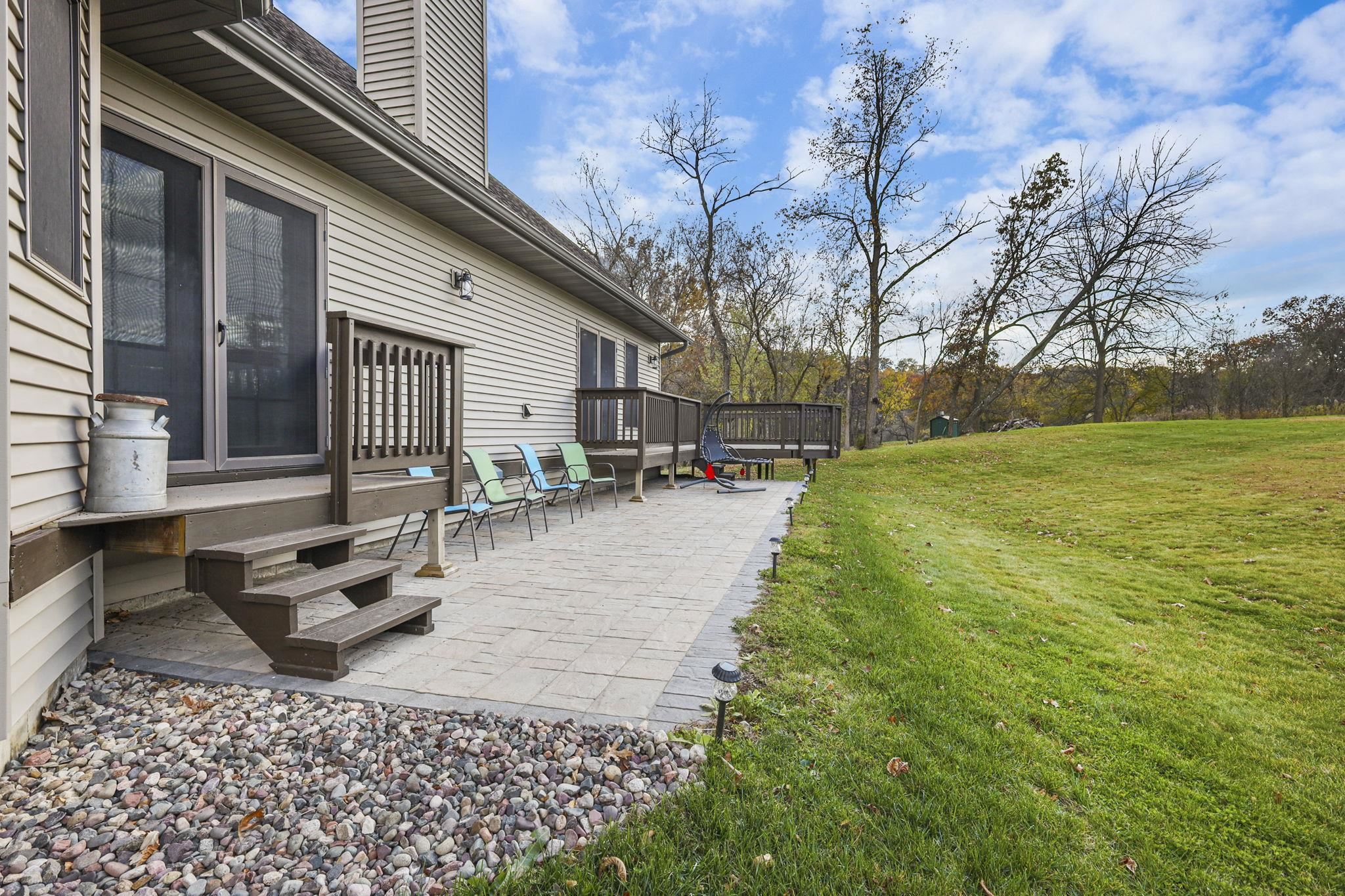 Barneveld, Wisconsin, 53507, United States, 3 Bedrooms Bedrooms, ,4 BathroomsBathrooms,Residential,For Sale,1986114