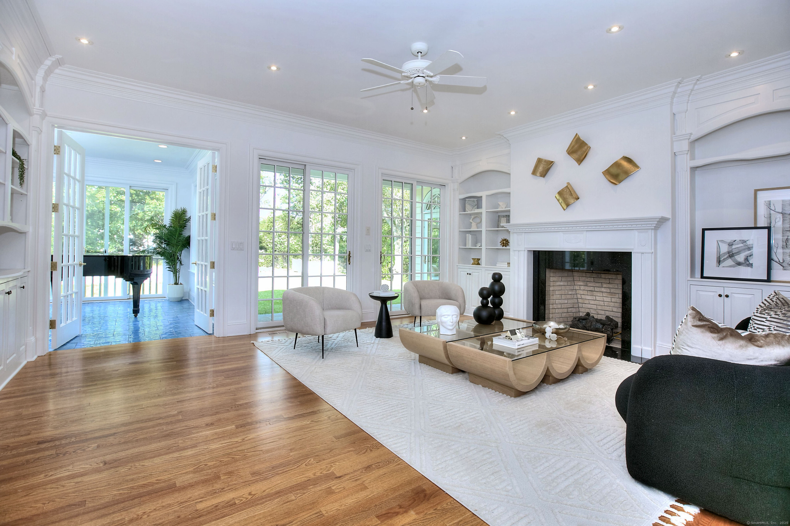 Westport, Connecticut, 06880, United States, 5 Bedrooms Bedrooms, ,7 BathroomsBathrooms,Residential,For Sale,1906328
