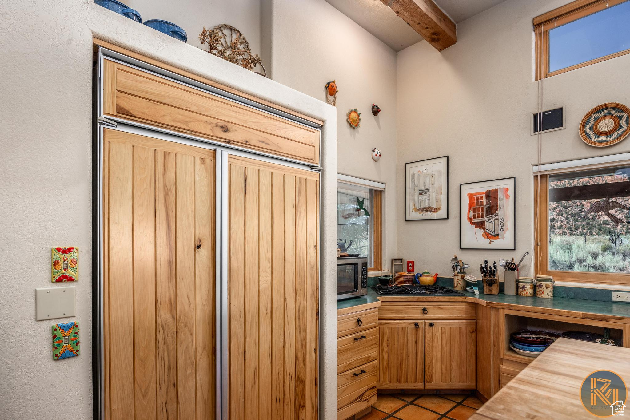 Kanab, Utah, 84741, United States, 2 Bedrooms Bedrooms, ,3 BathroomsBathrooms,Residential,For Sale,1903679