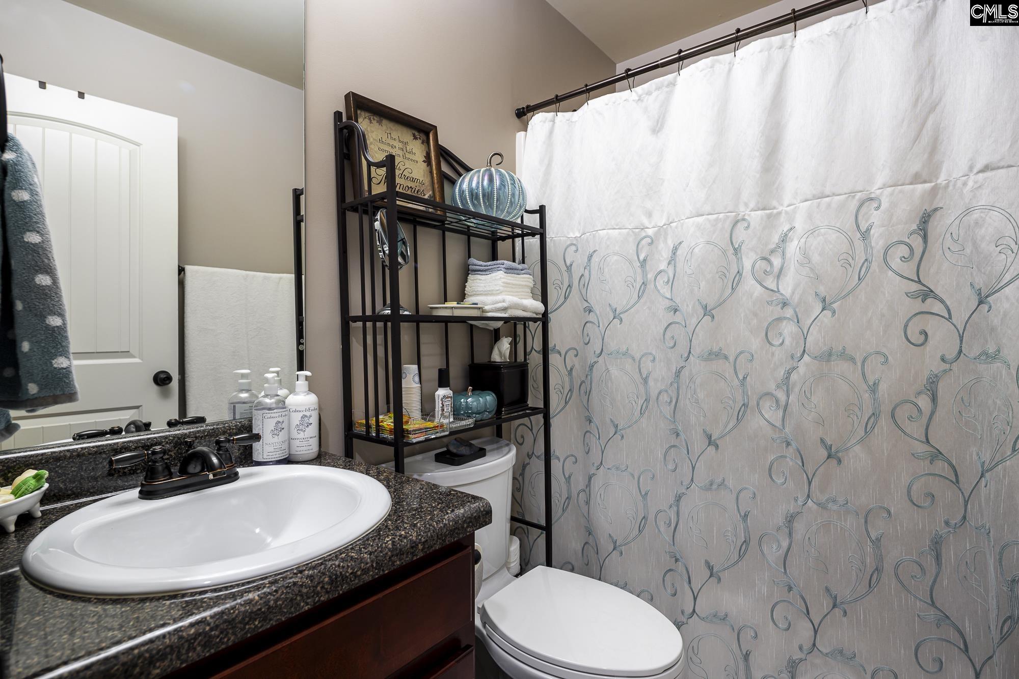 Lexington, South Carolina, 29072, United States, 5 Bedrooms Bedrooms, ,3 BathroomsBathrooms,Residential,For Sale,1983374