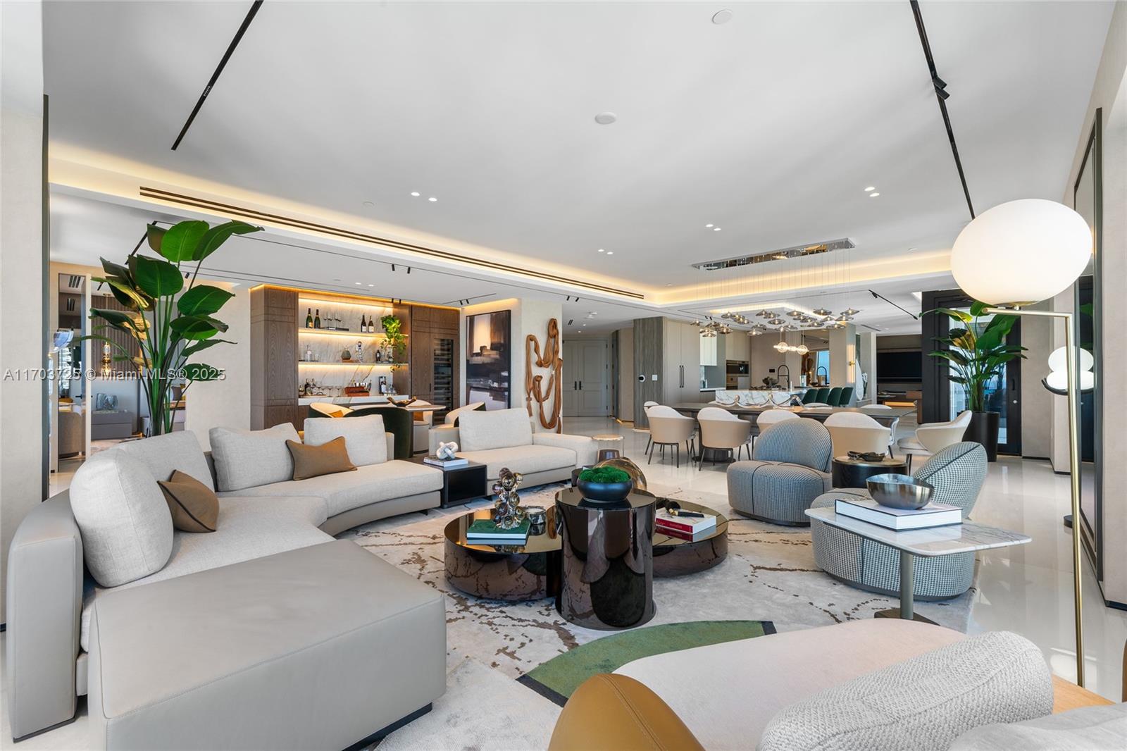 1425 Brickell Ave Unit 66D-66E, Miami, Florida, 33131, United States, 4 Bedrooms Bedrooms, ,5 BathroomsBathrooms,Residential,For Sale,1425 Brickell Ave Unit 66D-66E,1682437