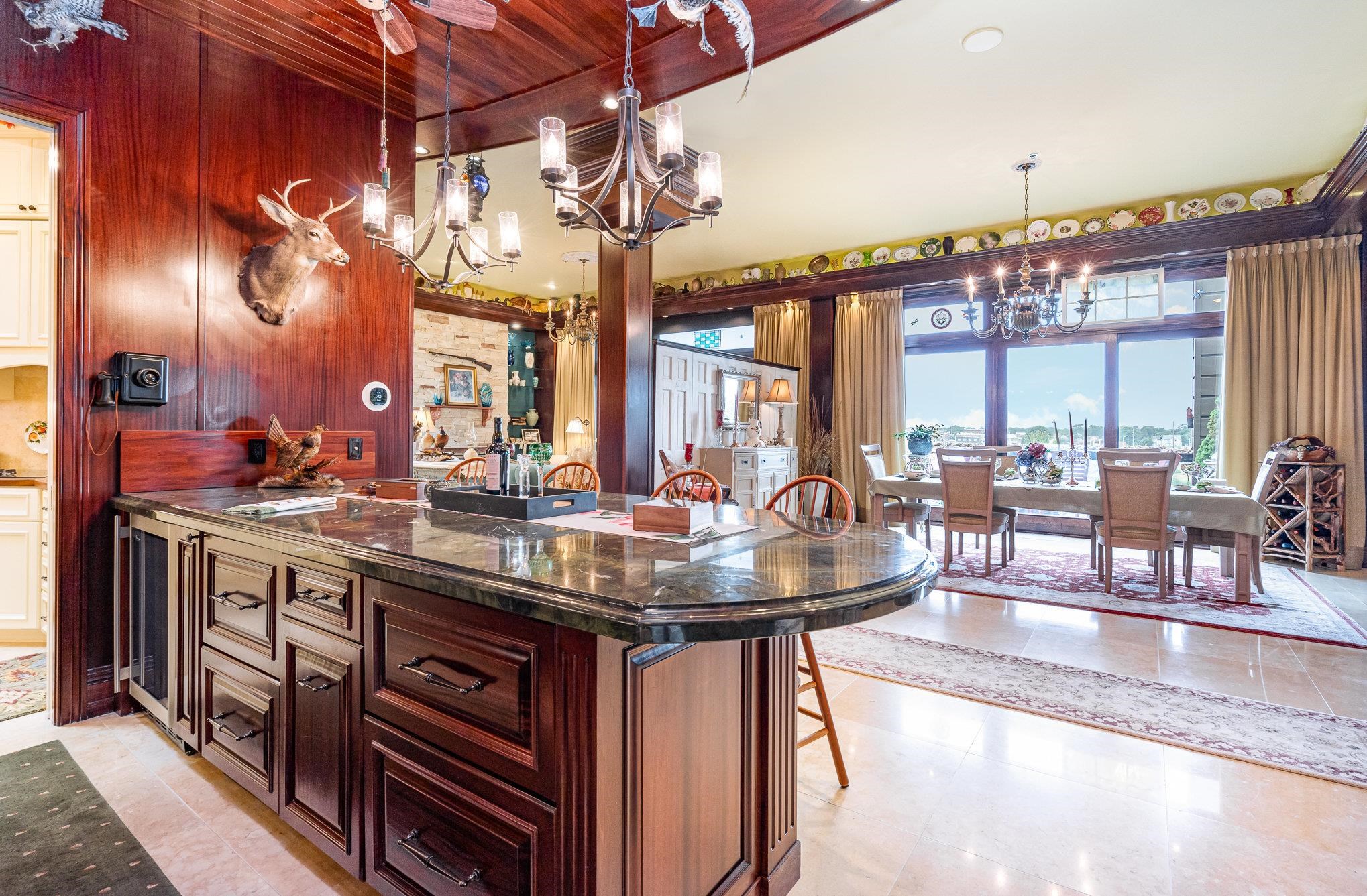 Bay City, Michigan, 48707, United States, 4 Bedrooms Bedrooms, ,5 BathroomsBathrooms,Residential,For Sale,2005481