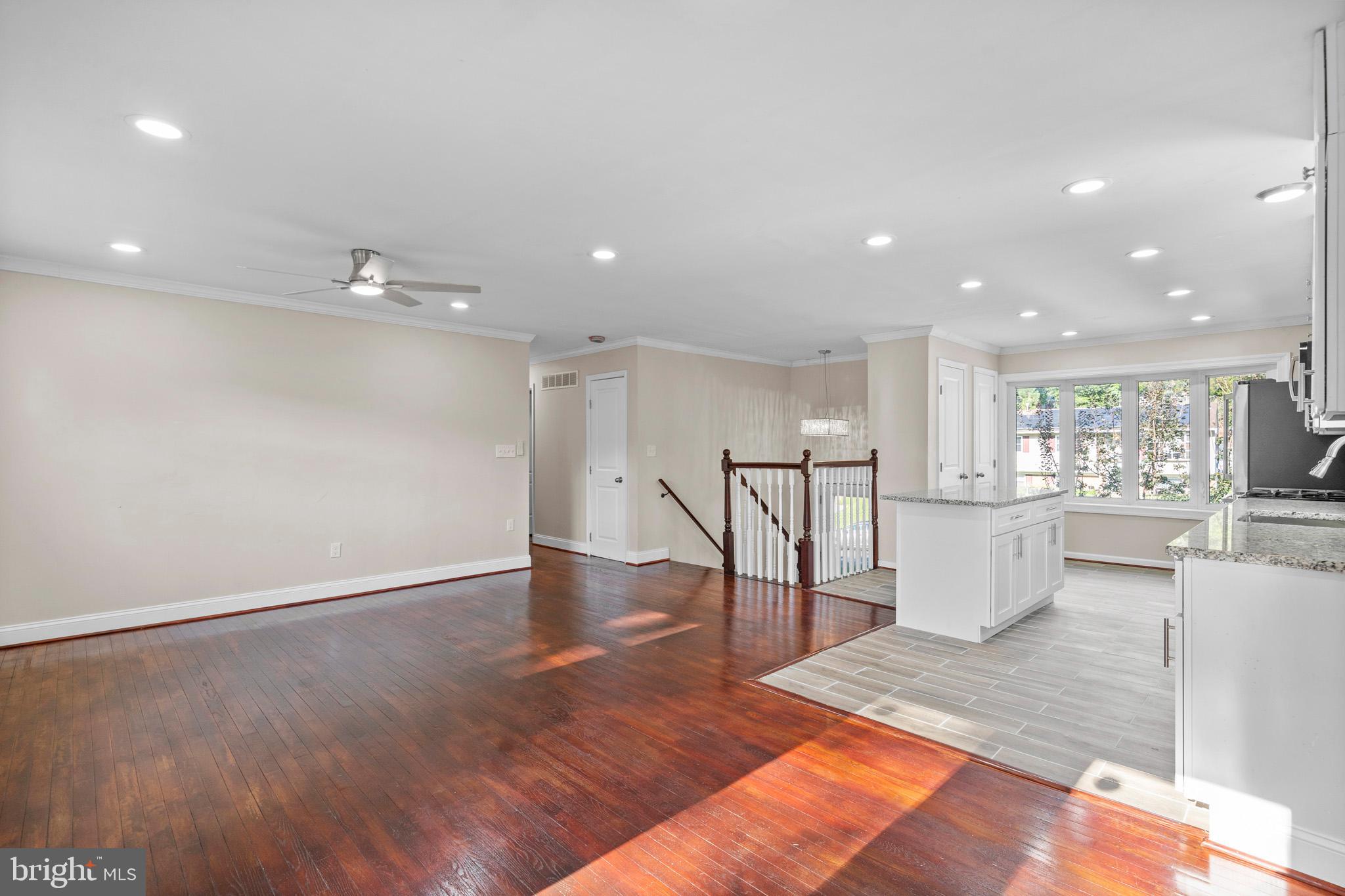 Riva, Maryland, 21140, United States, 5 Bedrooms Bedrooms, ,3 BathroomsBathrooms,Residential,For Sale,1984383