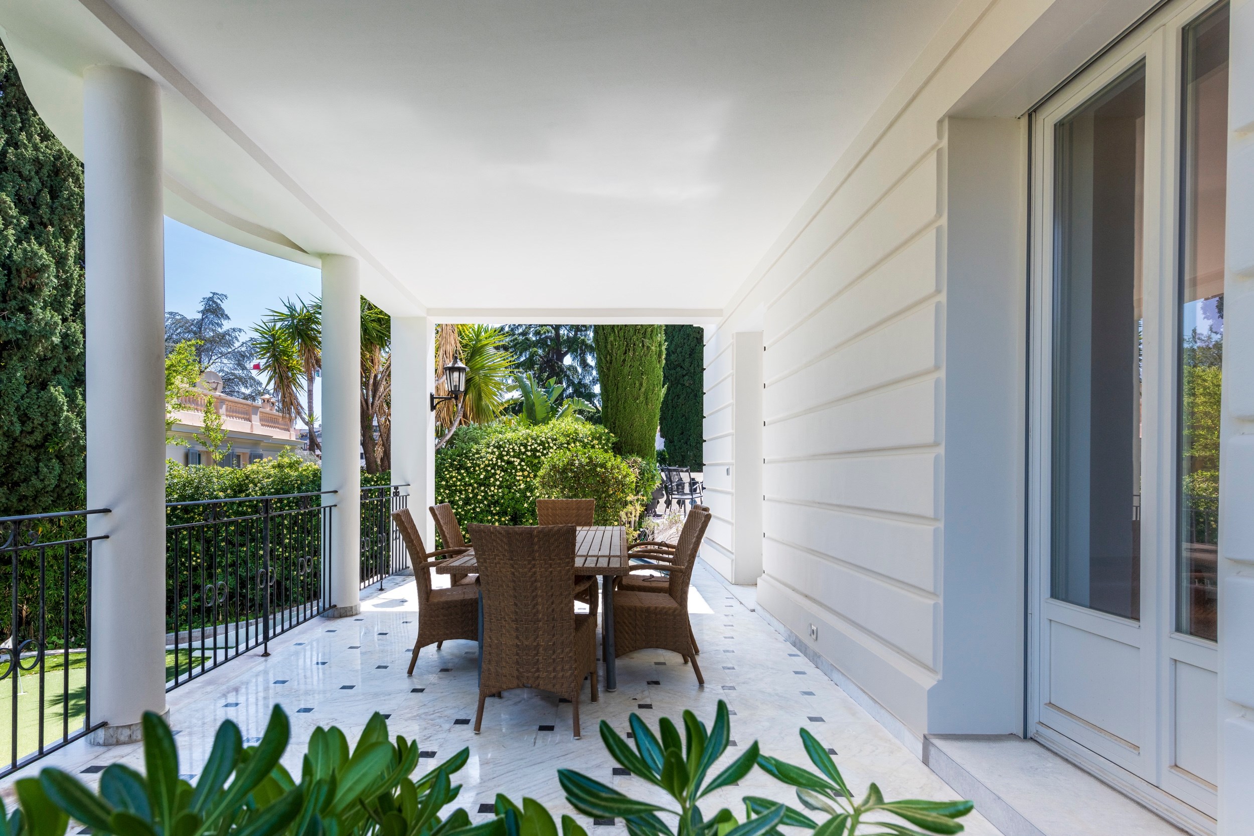  Beaulieu-sur-Mer Belle Époque villa with garden, 20 metre pool and sea glimpse … - 物件實景