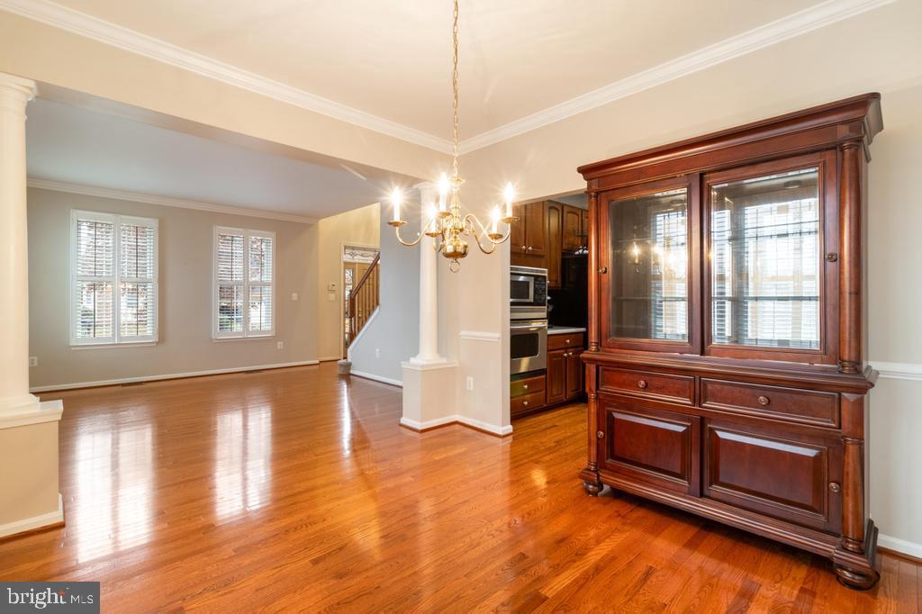 Waldorf, Maryland, 20602, United States, 4 Bedrooms Bedrooms, ,4 BathroomsBathrooms,Residential,For Sale,2001200