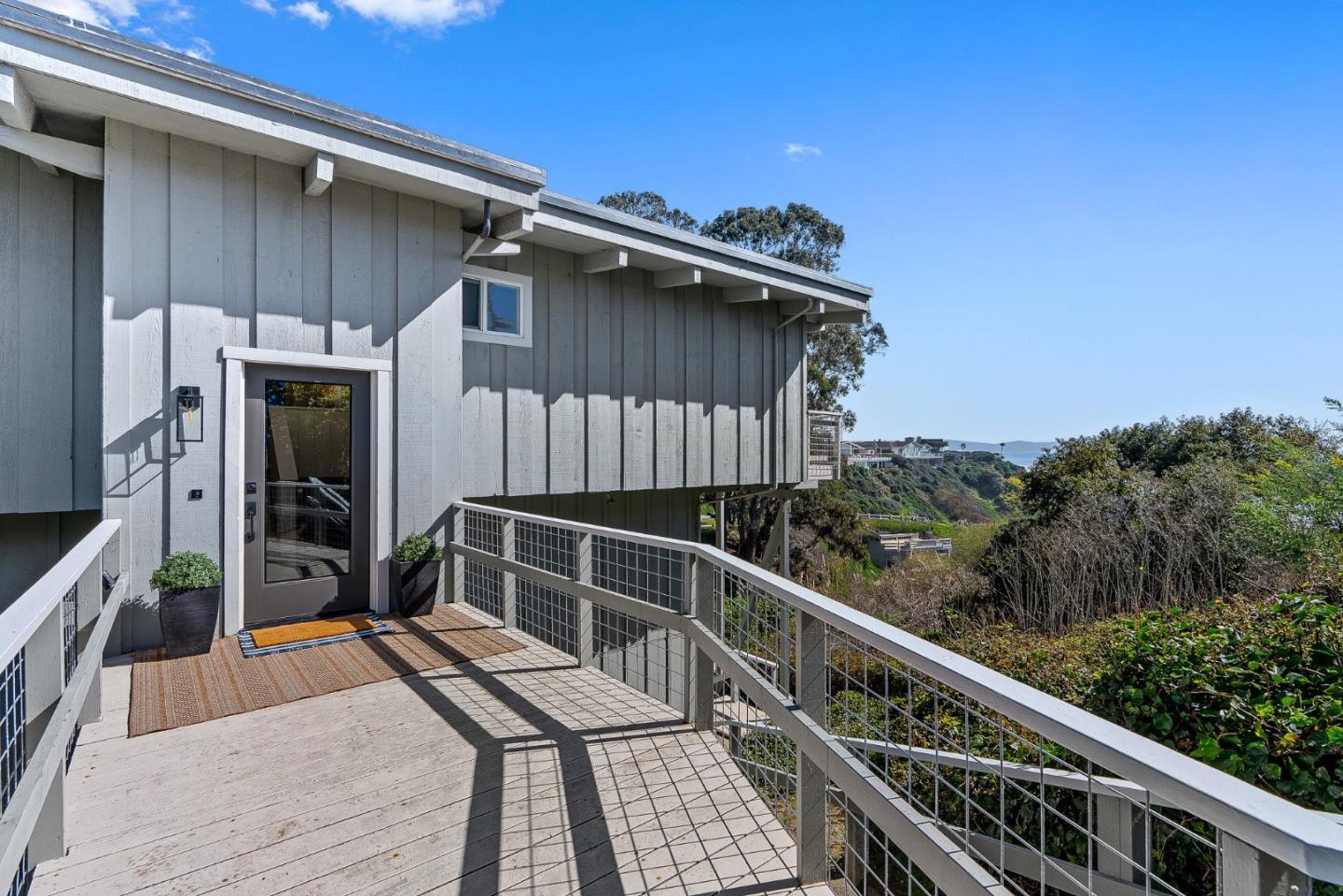 Aptos, California, 95003, United States, 5 Bedrooms Bedrooms, ,3 BathroomsBathrooms,Residential,For Sale,1847645