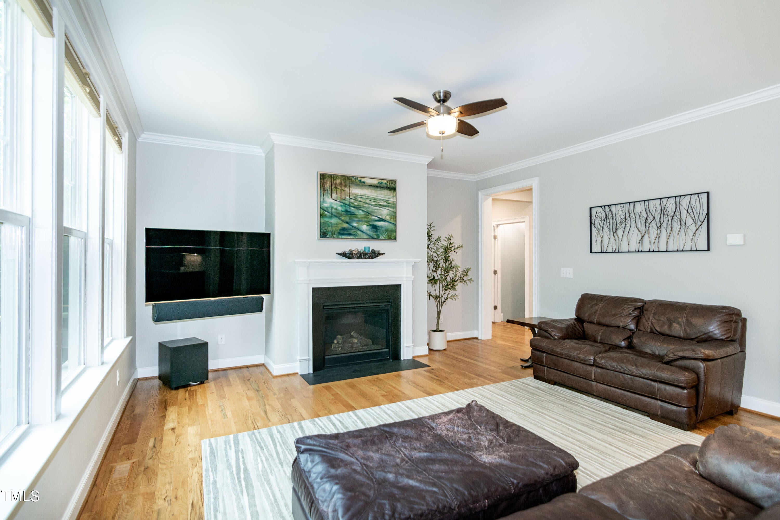 Raleigh, North Carolina, 27606, United States, 4 Bedrooms Bedrooms, ,4 BathroomsBathrooms,Residential,For Sale,1794802