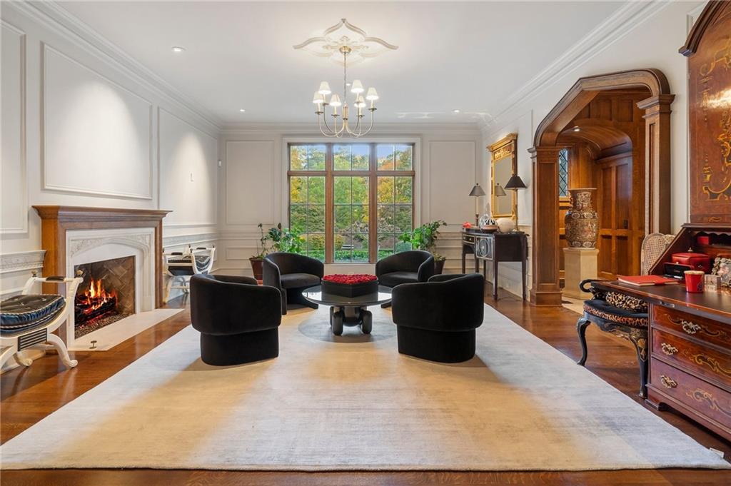 Atlanta, Georgia, 30327, United States, 6 Bedrooms Bedrooms, ,9 BathroomsBathrooms,Residential,For Sale,1686481