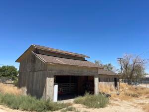 Lancaster, California, 93535, United States, 5 Bedrooms Bedrooms, ,3 BathroomsBathrooms,Residential,For Sale,1840975
