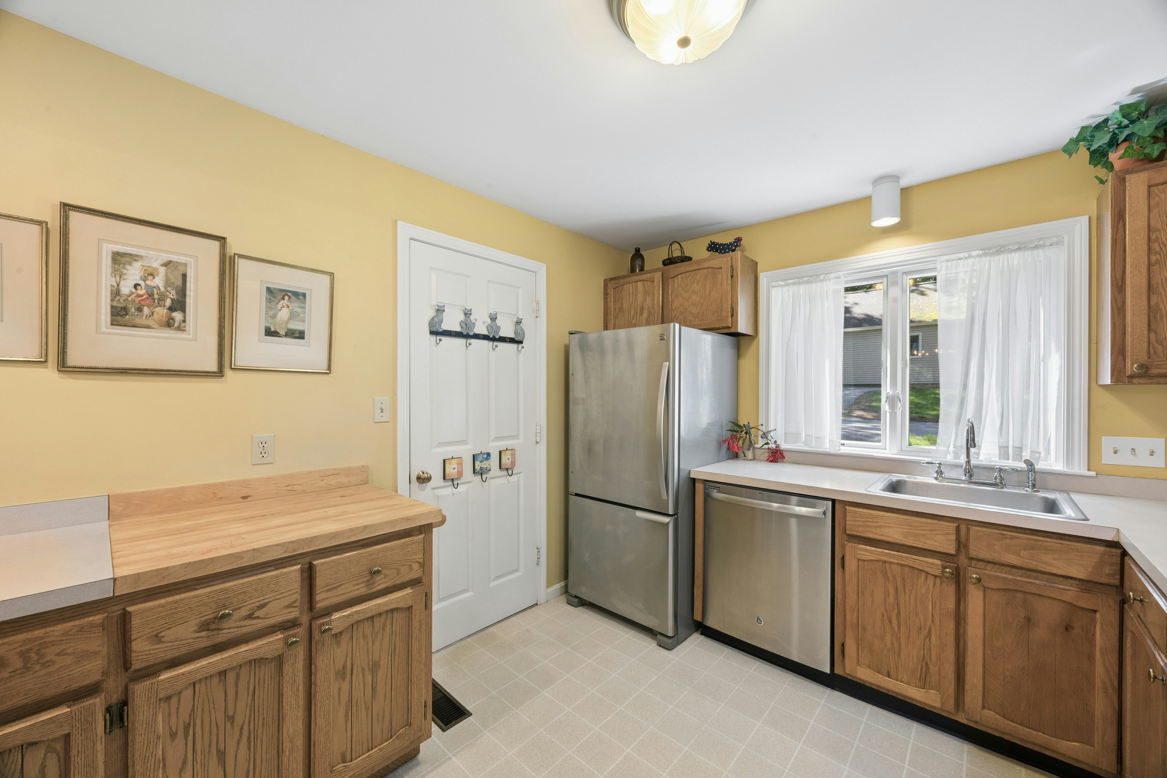  12 Brandywyne, Wayland, MA 01778 - 物件實景