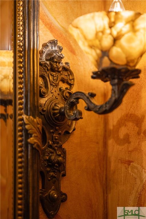 Savannah, Georgia, 31401, United States, 4 Bedrooms Bedrooms, ,5 BathroomsBathrooms,Residential,For Sale,1979096