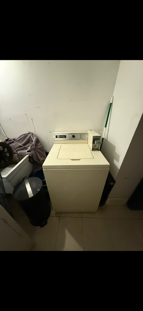 Chicago, Illinois, 60625, United States, 6 Bedrooms Bedrooms, ,Residential,For Sale,2006244