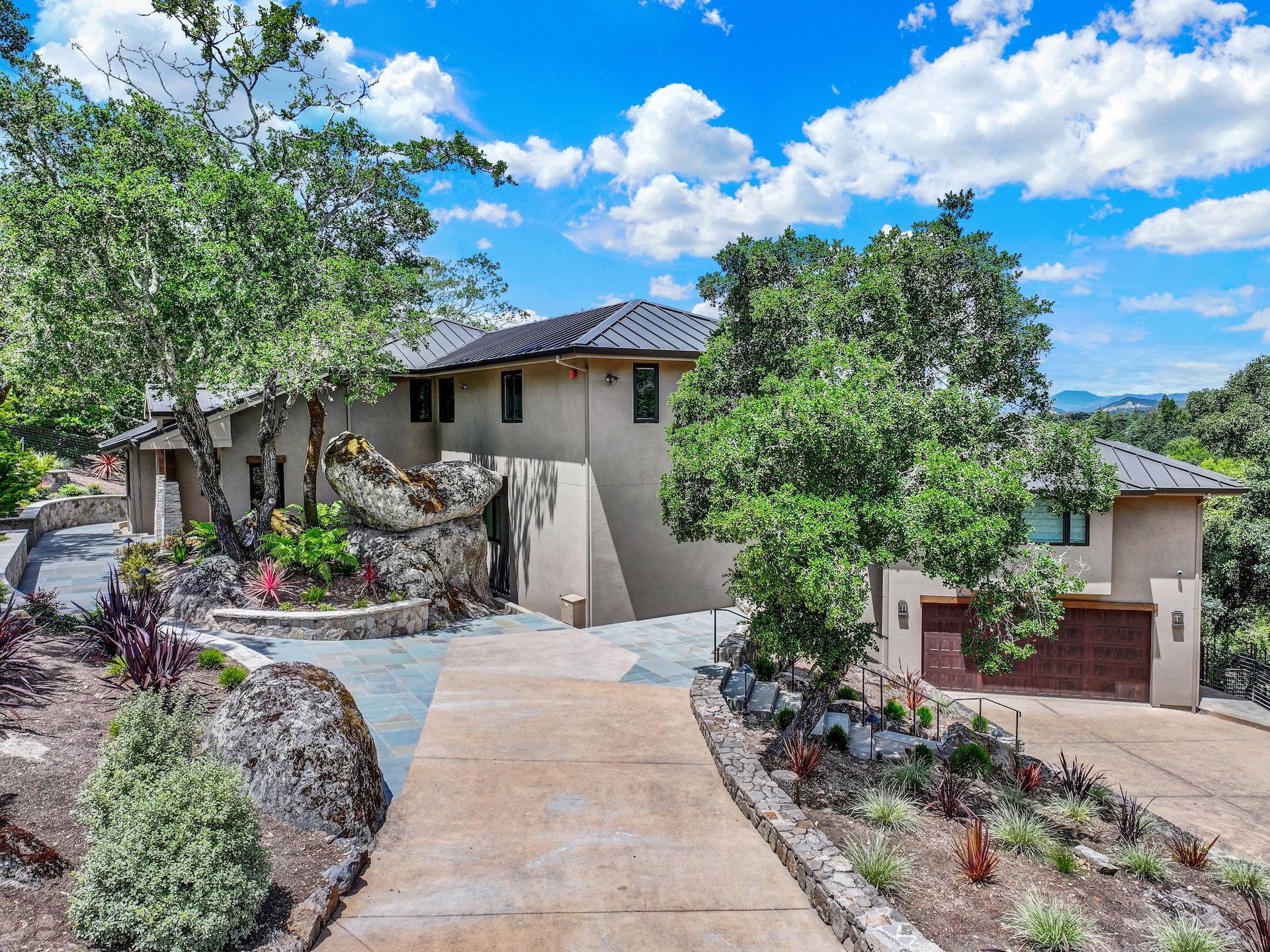  Gated Hagen Oaks Estates Residence - 物件實景