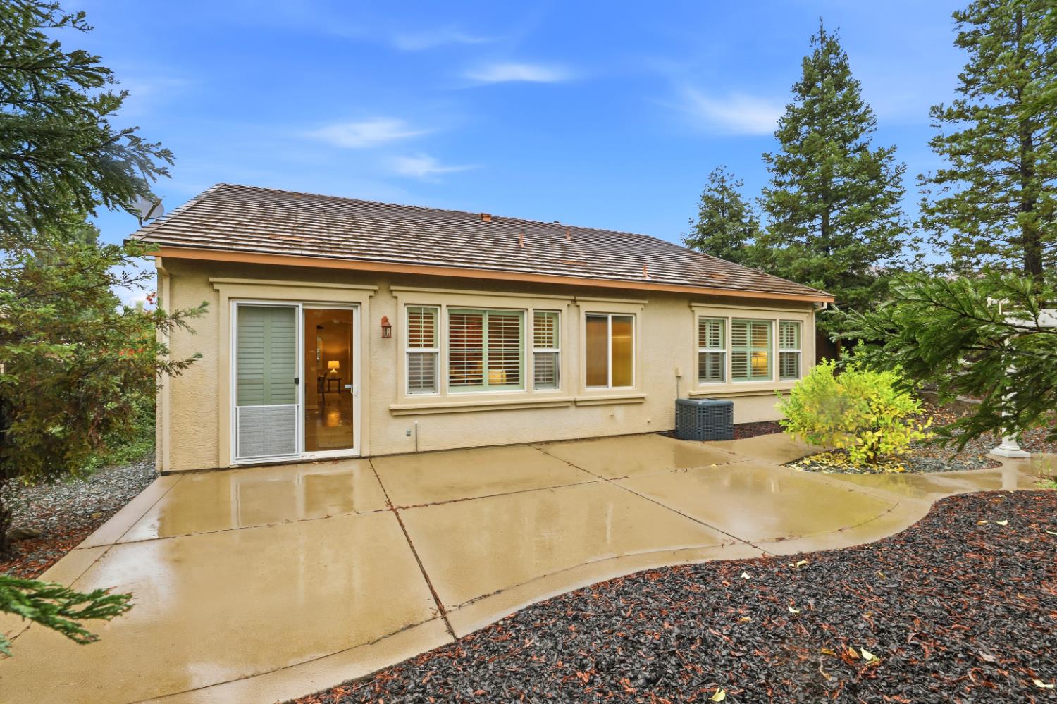 Folsom, California, 95630, United States, 3 Bedrooms Bedrooms, ,2 BathroomsBathrooms,Residential,For Sale,1992900