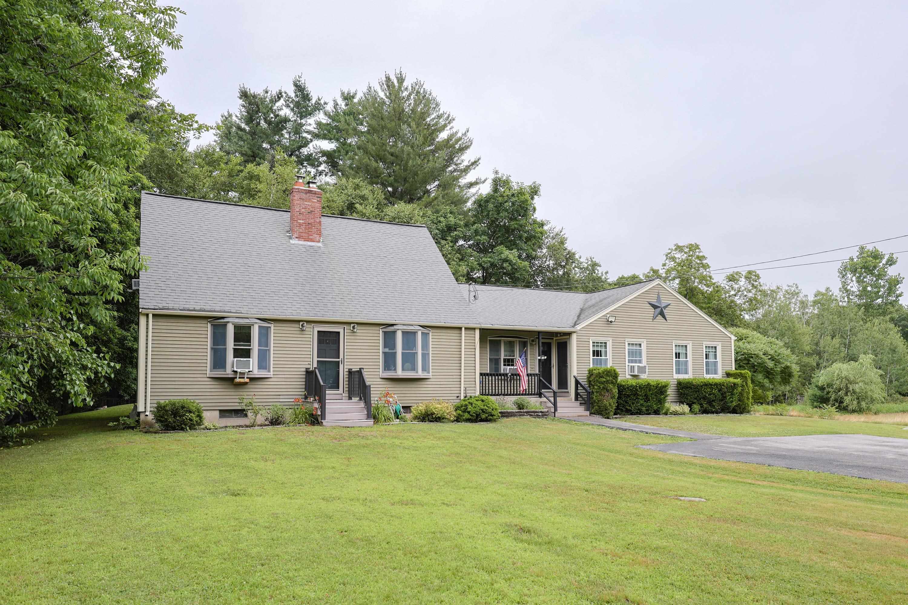 Hampstead, New Hampshire, 03826, United States, 4 Bedrooms Bedrooms, ,2 BathroomsBathrooms,Residential,For Sale,1890507