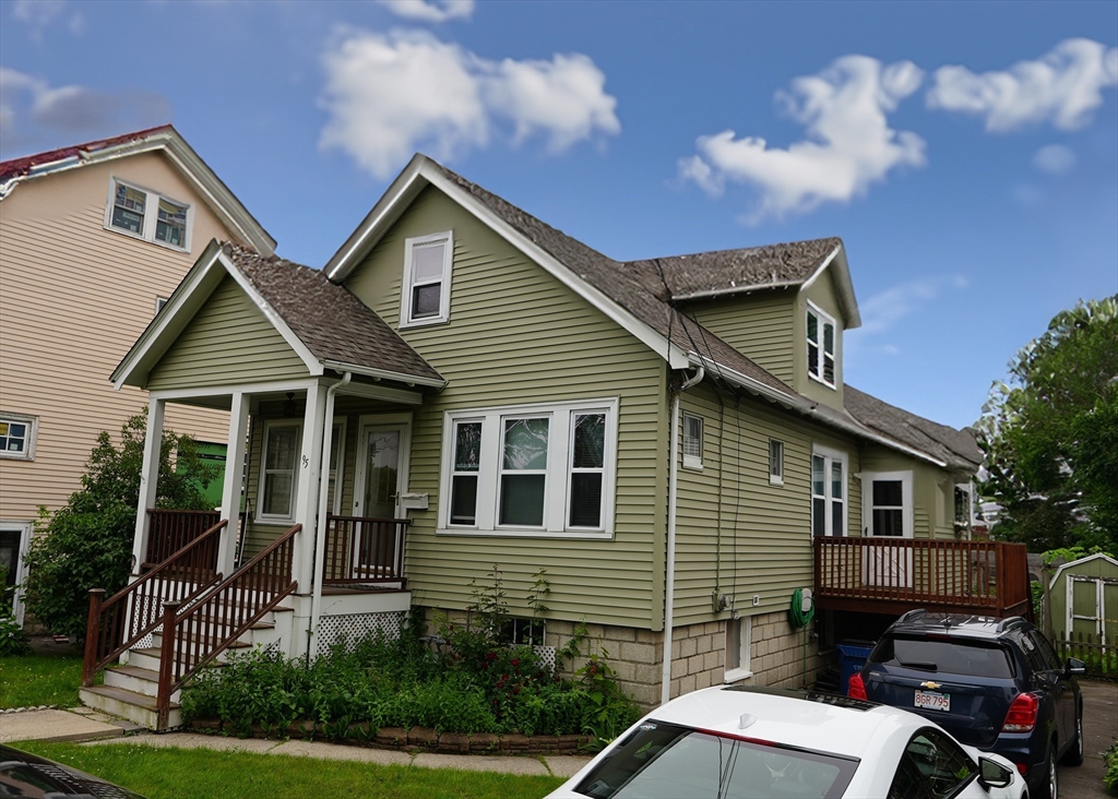 Revere, Massachusetts, 02151, United States, 2 Bedrooms Bedrooms, ,2 BathroomsBathrooms,Residential,For Sale,1935800