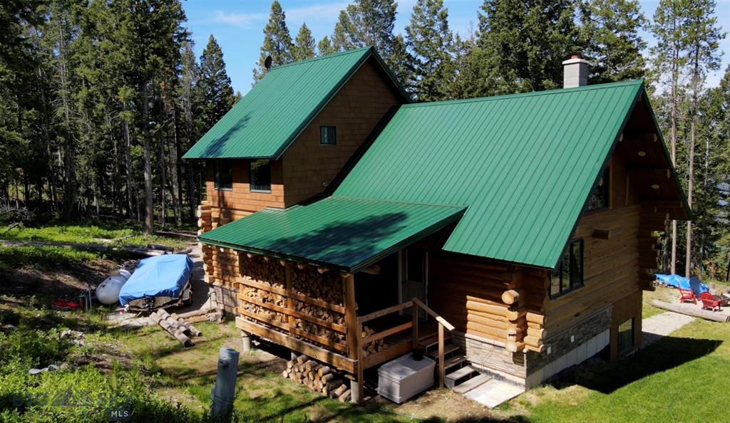 Anaconda, Montana, 59711, United States, 3 Bedrooms Bedrooms, ,3 BathroomsBathrooms,Residential,For Sale,1974006
