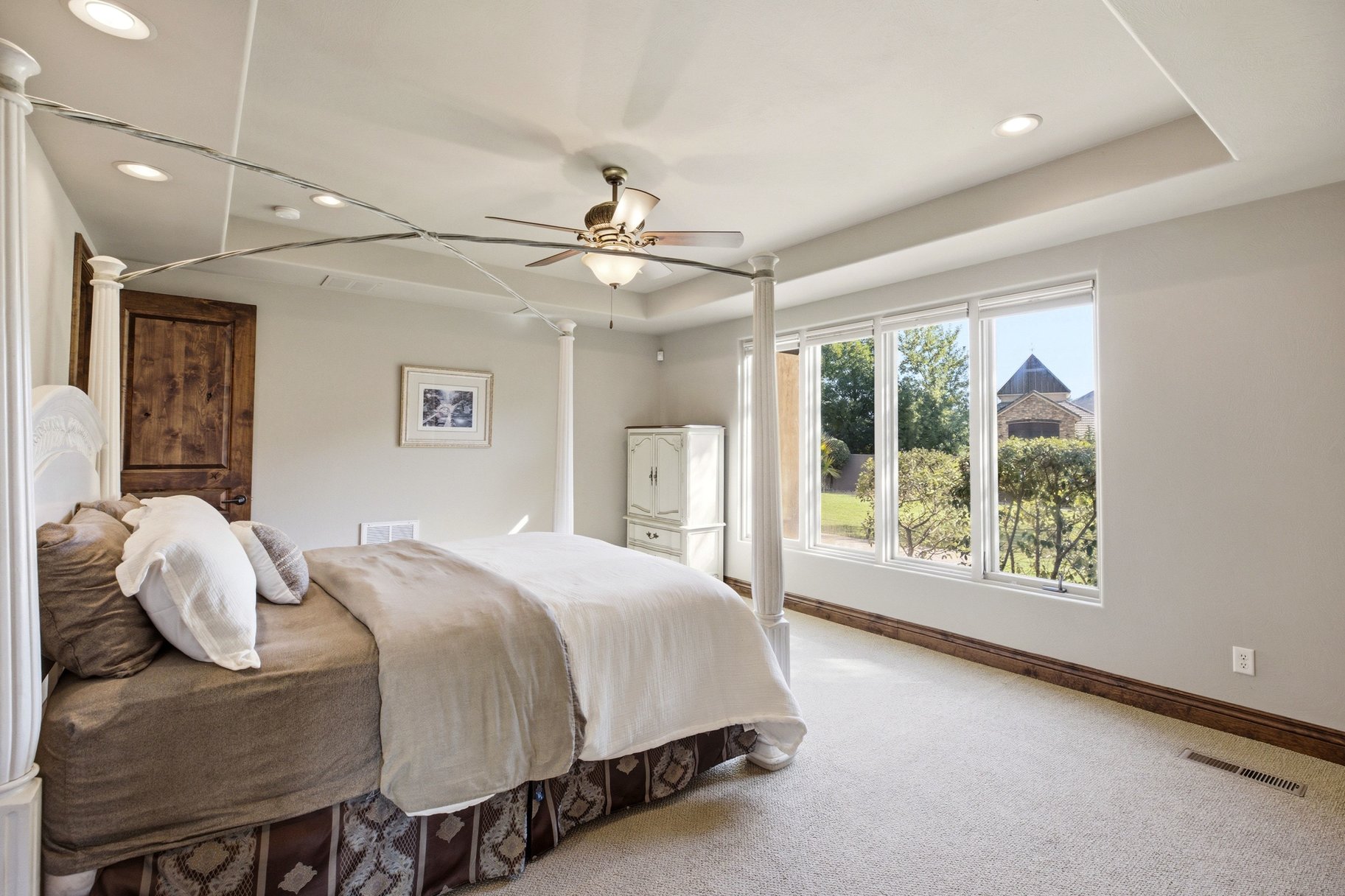  French Country Estate, Tucked Within an Exclusive Luxury Gated Community - 物件實景