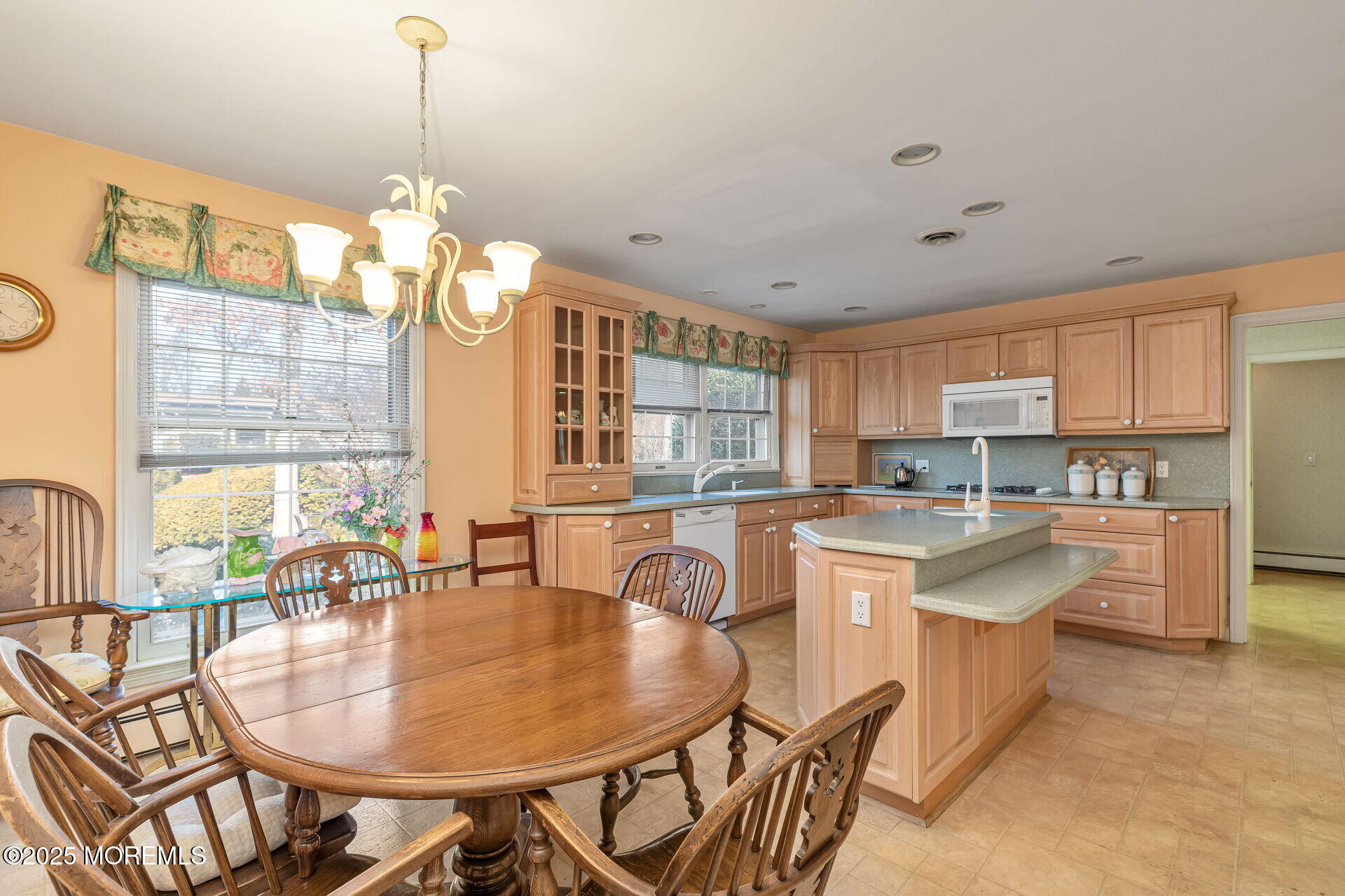 Toms River, New Jersey, 08753, United States, 6 Bedrooms Bedrooms, ,5 BathroomsBathrooms,Residential,For Sale,1984343