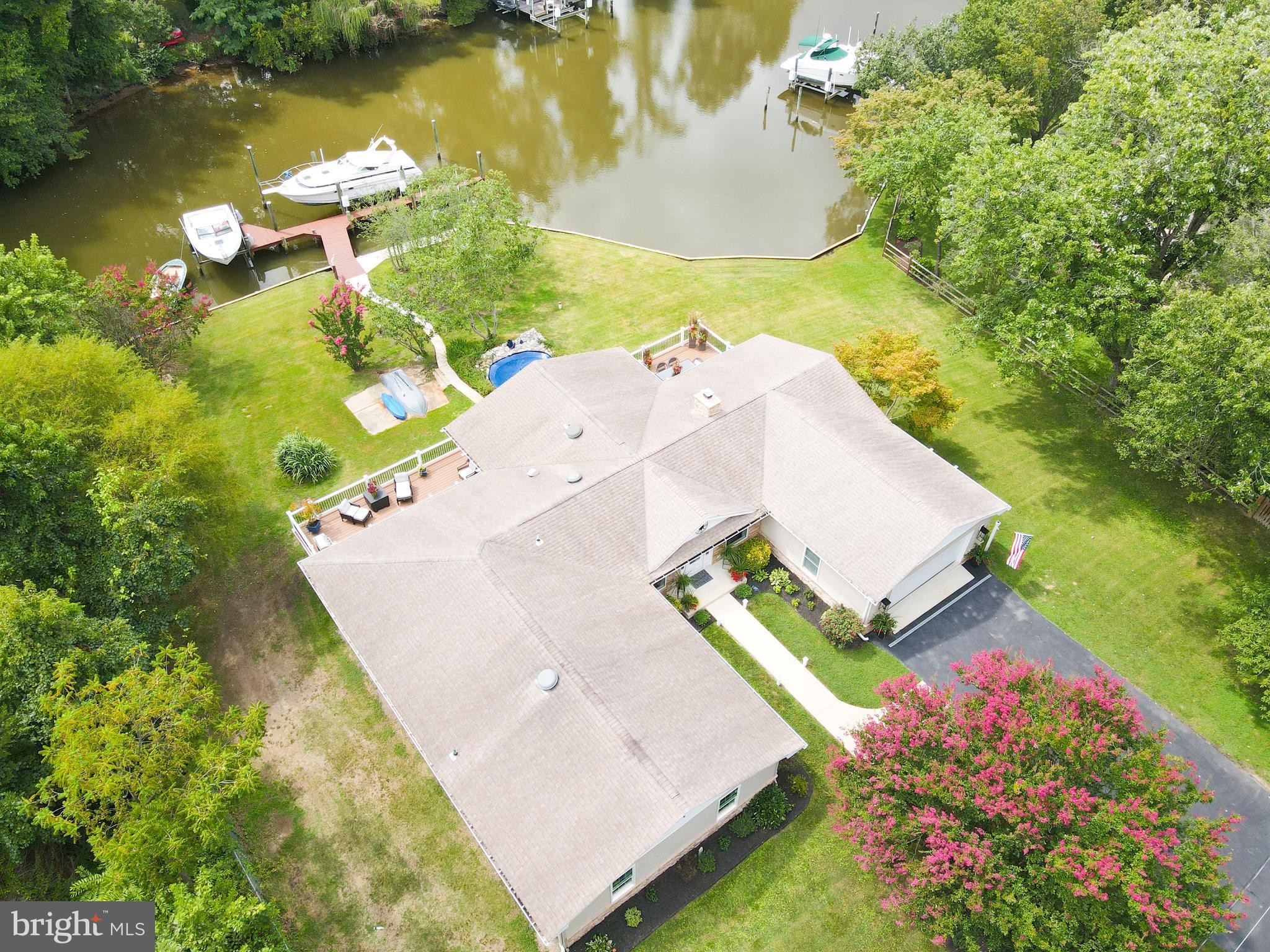 PASADENA, Maryland, 21122, United States, 4 Bedrooms Bedrooms, ,4 BathroomsBathrooms,Residential,For Sale,1979207