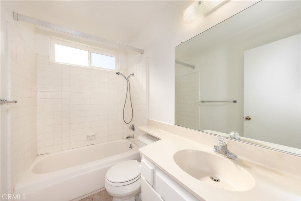 Calimesa, California, 92320, United States, 2 Bedrooms Bedrooms, ,2 BathroomsBathrooms,Residential,For Sale,1973867