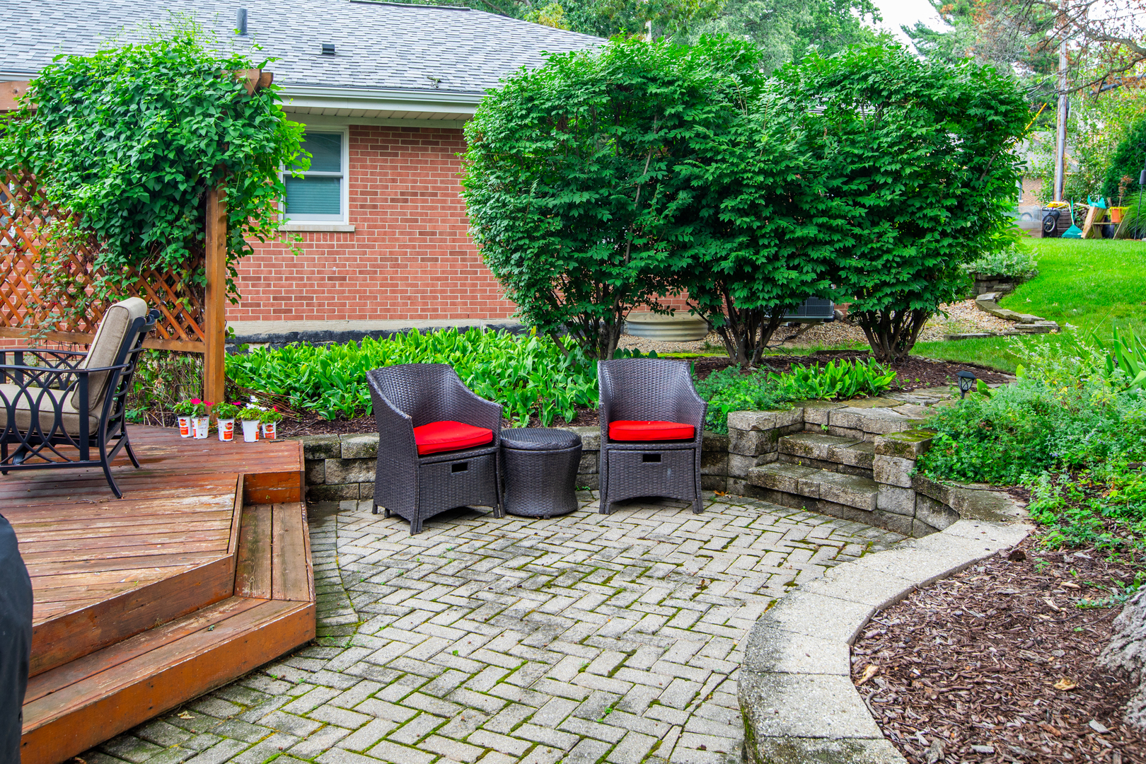 Downers Grove, Illinois, 60515, United States, 3 Bedrooms Bedrooms, ,3 BathroomsBathrooms,Residential,For Sale,1925036