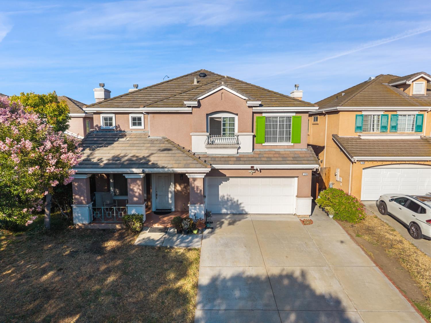 San Jose, California, 95132, United States, 5 Bedrooms Bedrooms, ,3 BathroomsBathrooms,Residential,For Sale,2048676