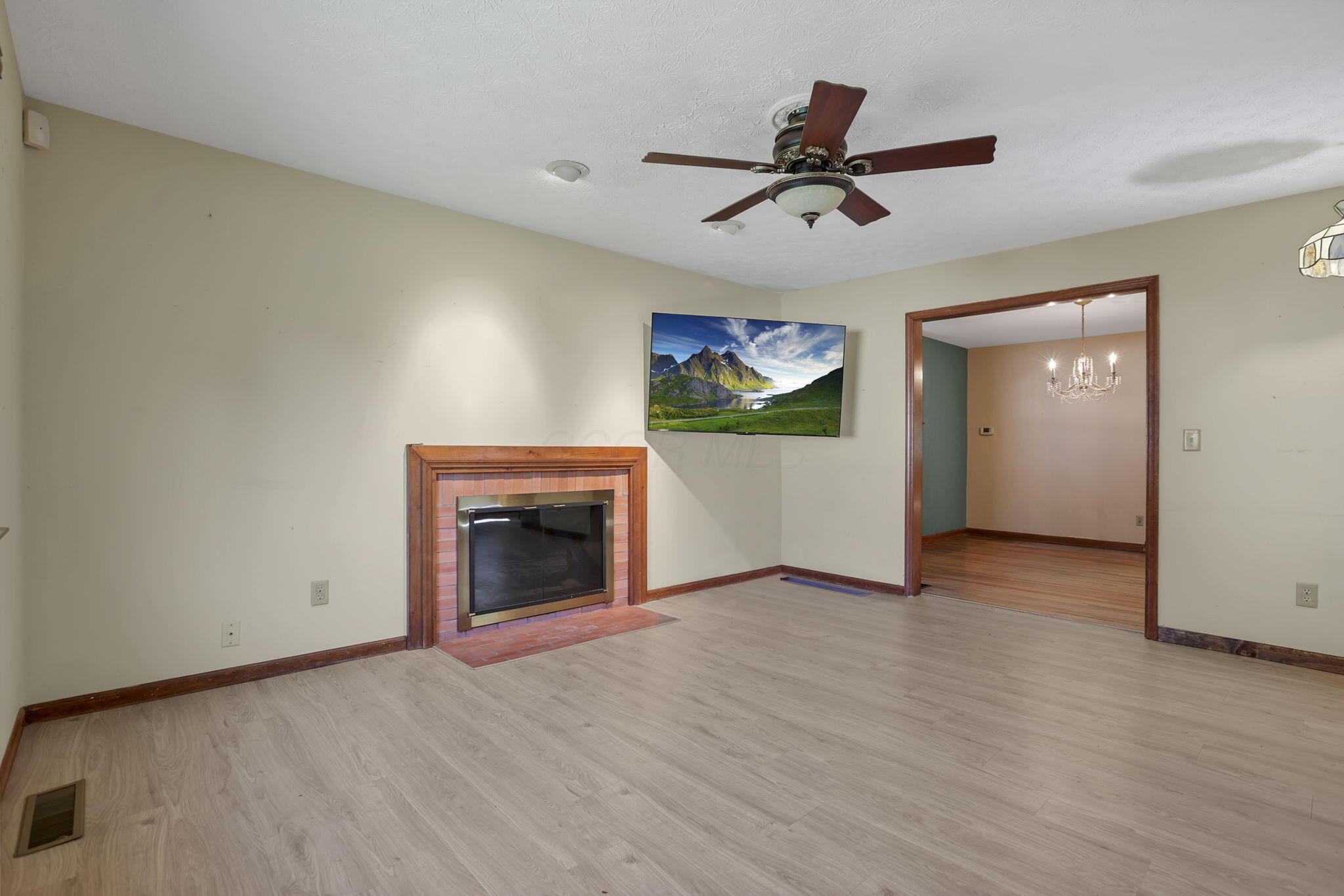 Bexley, Ohio, 43209, United States, 4 Bedrooms Bedrooms, ,3 BathroomsBathrooms,Residential,For Sale,1978539