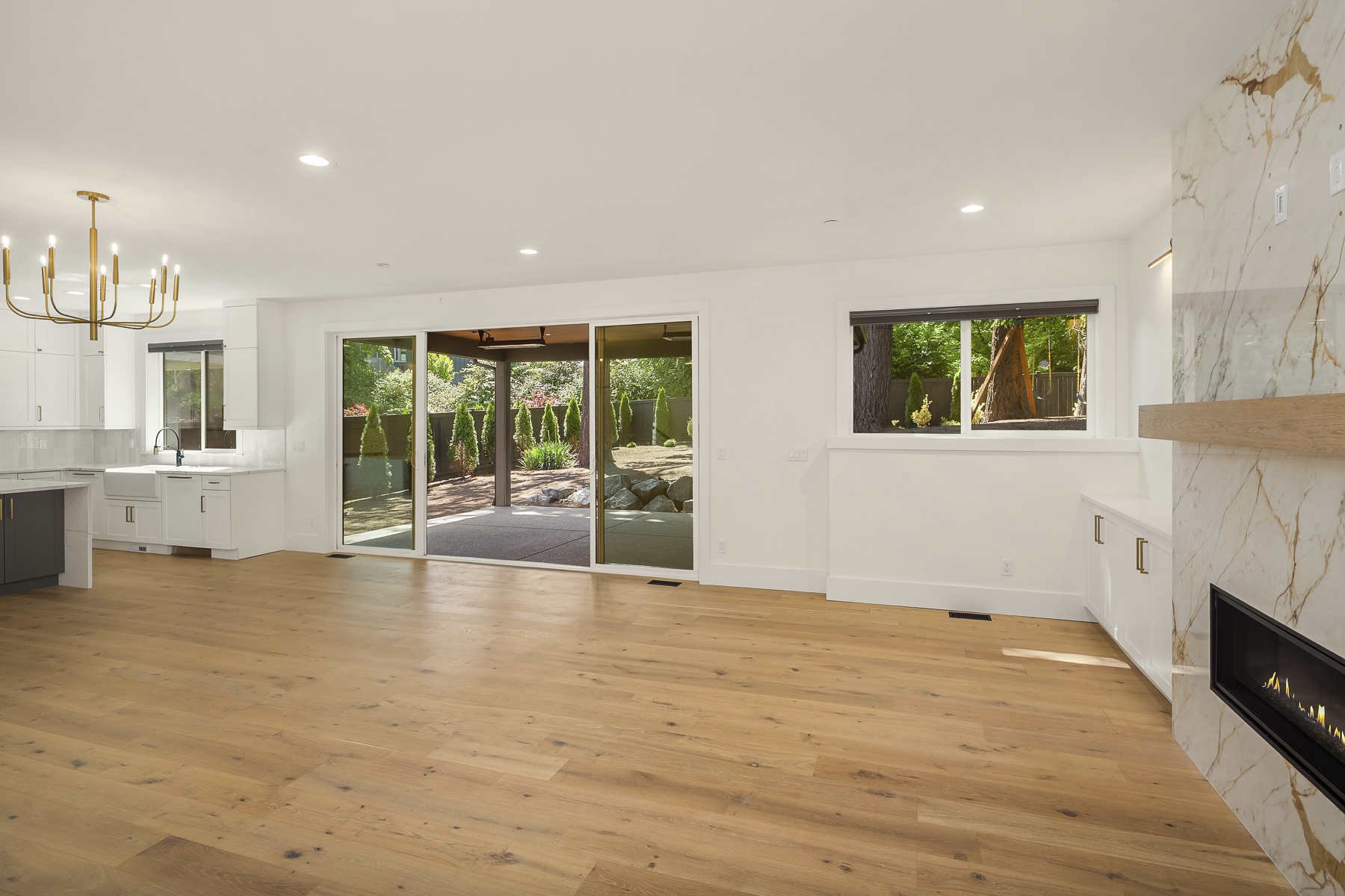 11327 113th Place Northeast, Kirkland, WA 98033 - 物件實景