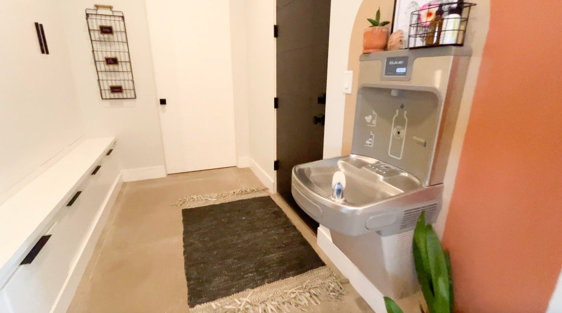 Washington, Utah, 84780, United States, 4 Bedrooms Bedrooms, ,4 BathroomsBathrooms,Residential,For Sale,1998221